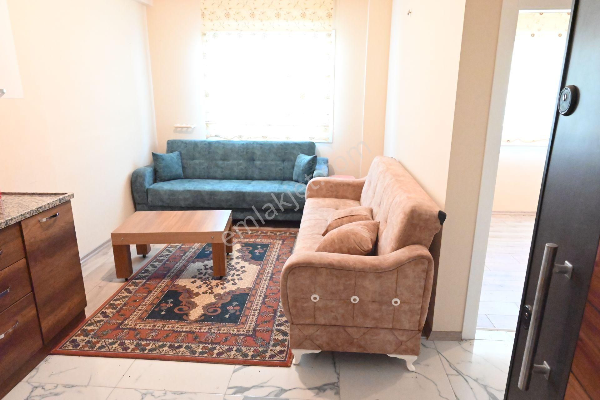 Üstünkent Emlak'tan Üniversiteye Yakın Konumda 1+1 Eşyalı Daire - Görsel 12