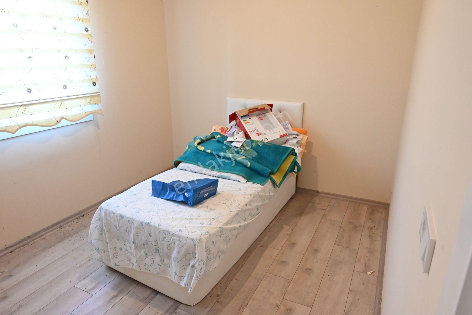 Üstünkent Emlak'tan Üniversiteye Yakın Konumda 1+1 Eşyalı Daire - Görsel 14
