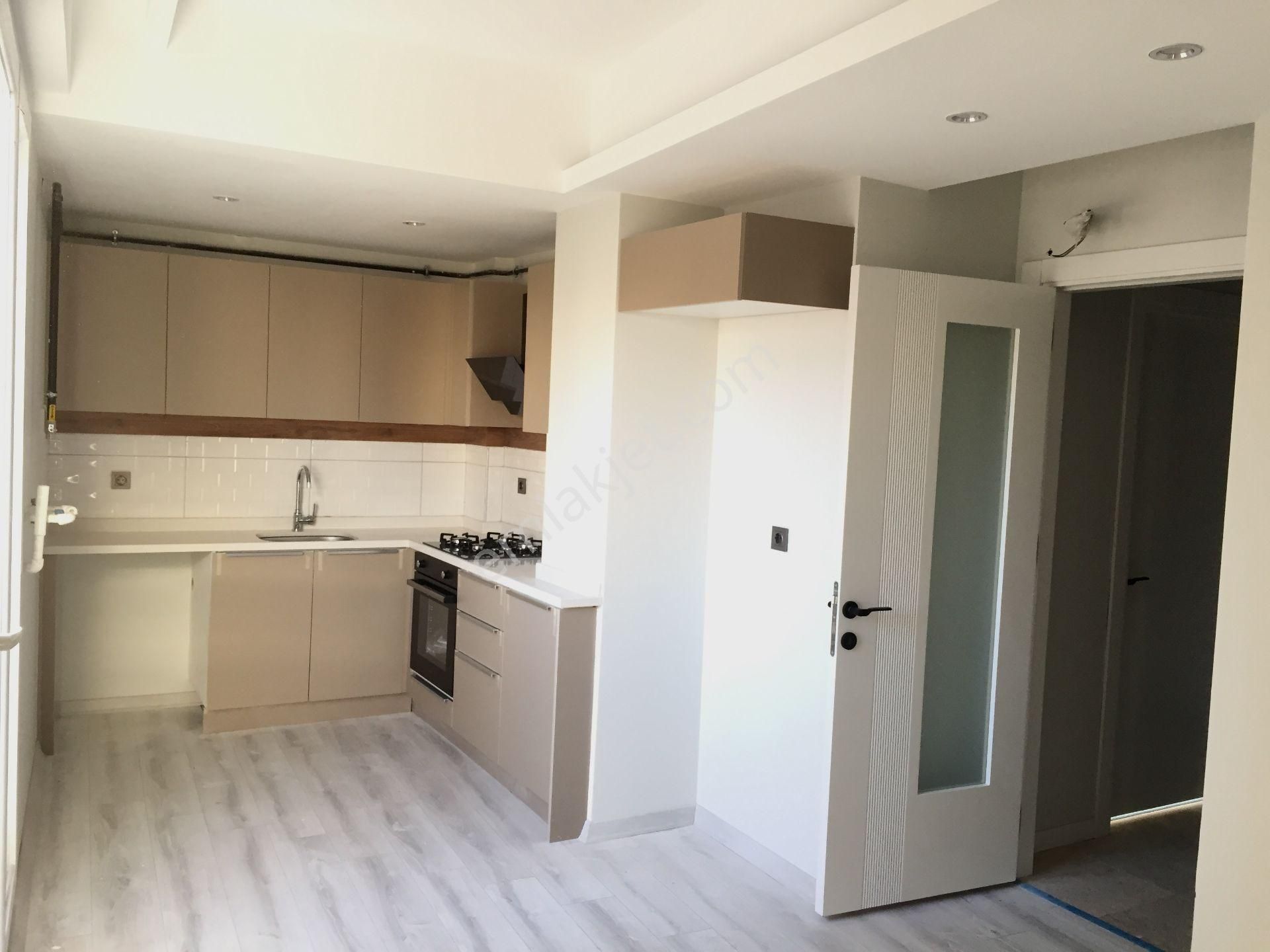 Yatırımlık Hazır Kiracılı Çukurova Kenan Evrende 2+1 Satılık Daire - Görsel 2