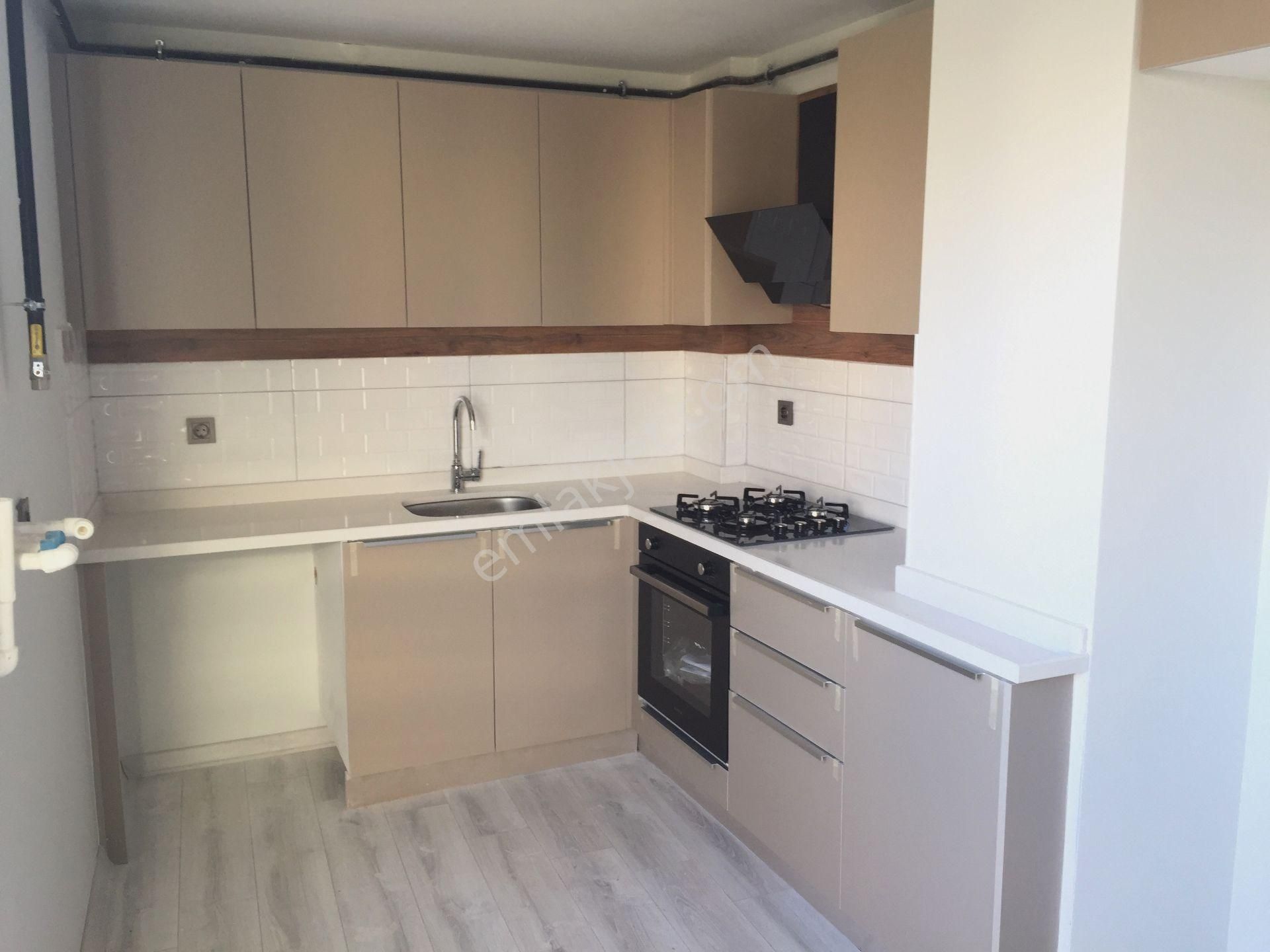 Yatırımlık Hazır Kiracılı Çukurova Kenan Evrende 2+1 Satılık Daire - Görsel 3