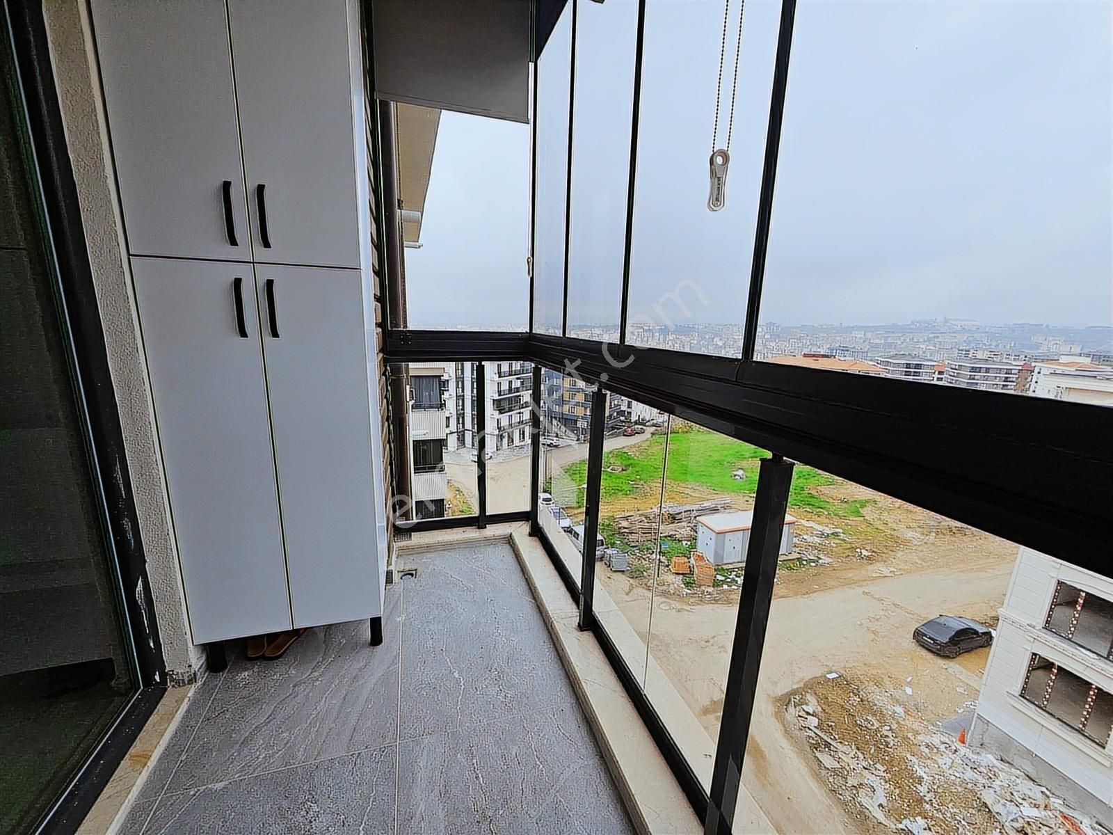 Atatürk Mah. Havuzlu Site Özel Tasarım 2+1 Kısmi Deniz Manzaralı - Görsel 18