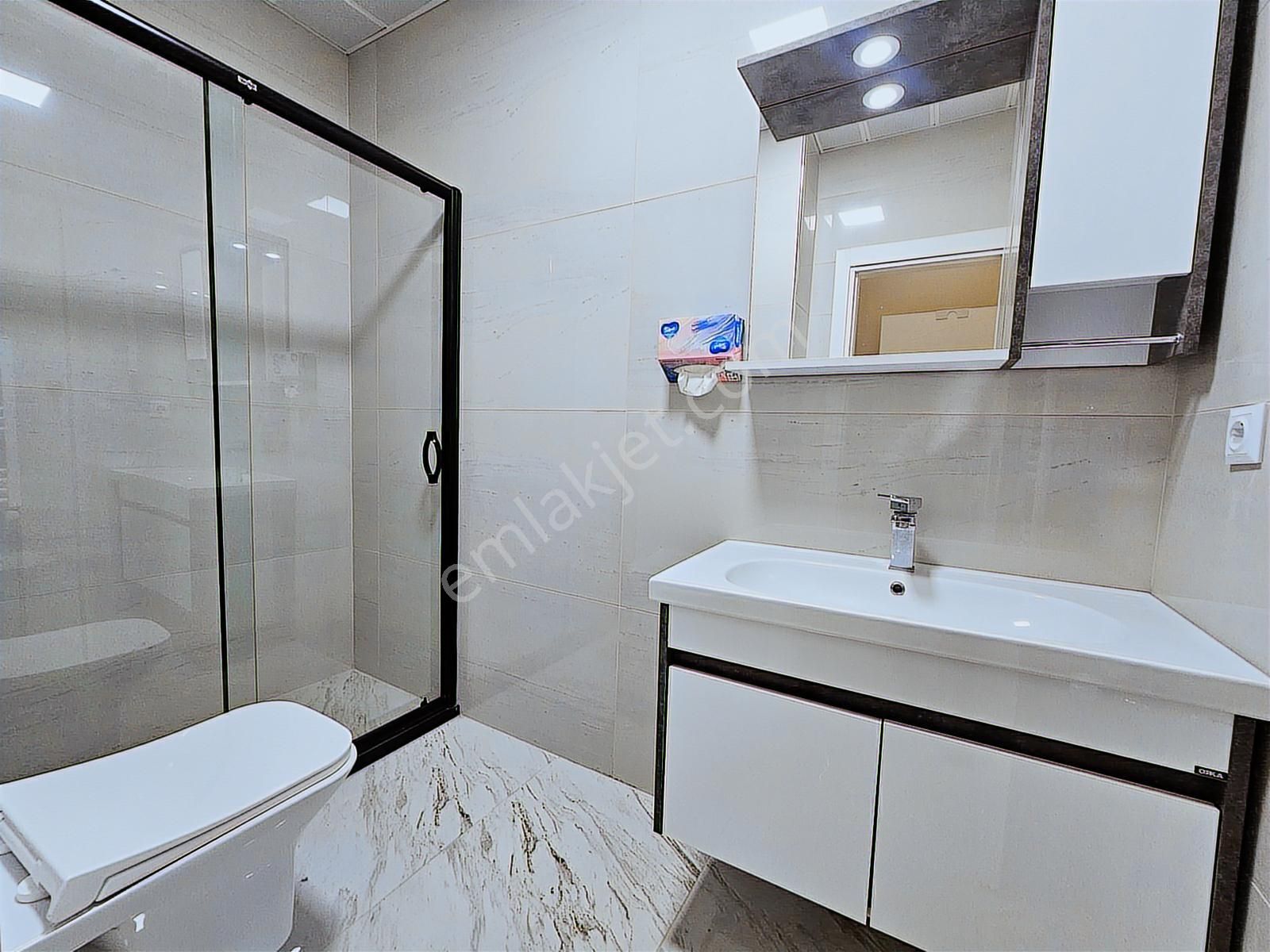 Atatürk Mah. Havuzlu Site Özel Tasarım 2+1 Kısmi Deniz Manzaralı - Görsel 24