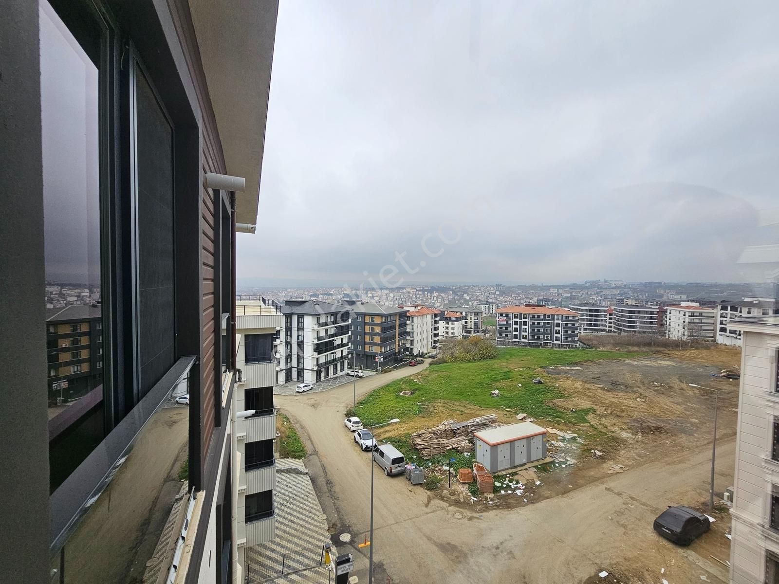 Atatürk Mah. Havuzlu Site Özel Tasarım 2+1 Kısmi Deniz Manzaralı - Görsel 33