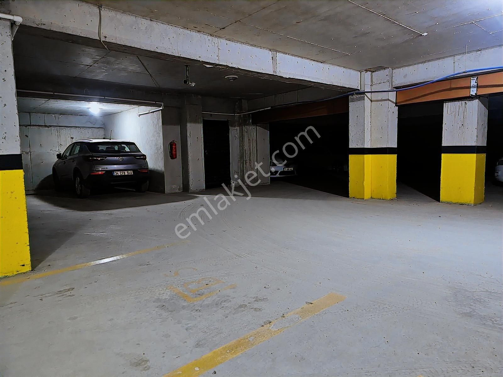 Atatürk Mah. Havuzlu Site Özel Tasarım 2+1 Kısmi Deniz Manzaralı - Görsel 20