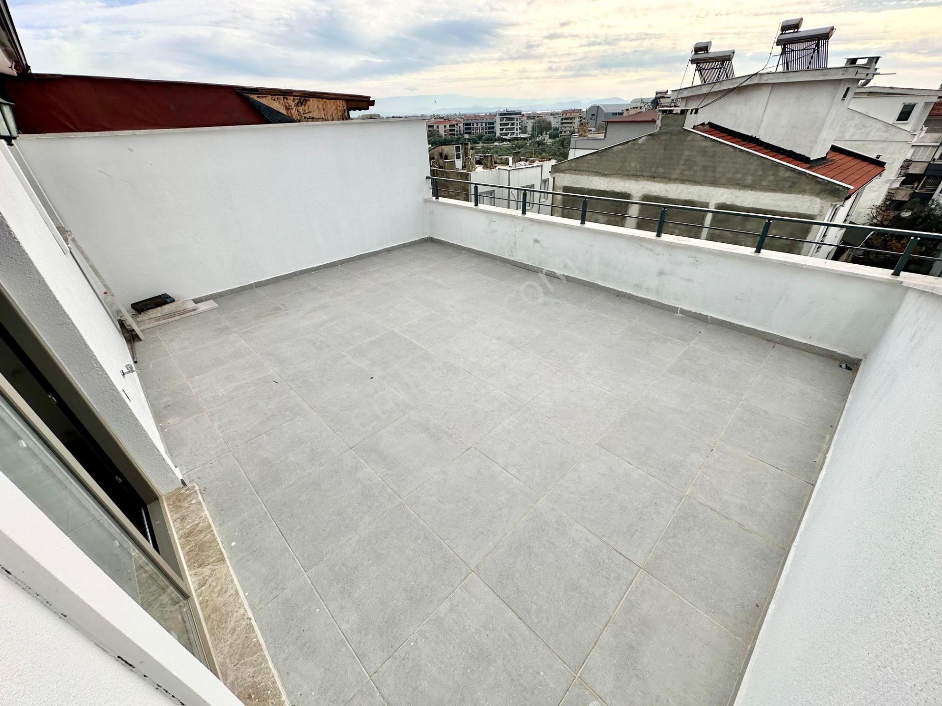 ꧁ay Emlaktan꧂akçay Merkezde Ön Cephe Doğa Manzaralı Çift Teraslı Satılık 4+1 Dubleks Daire - Görsel 25