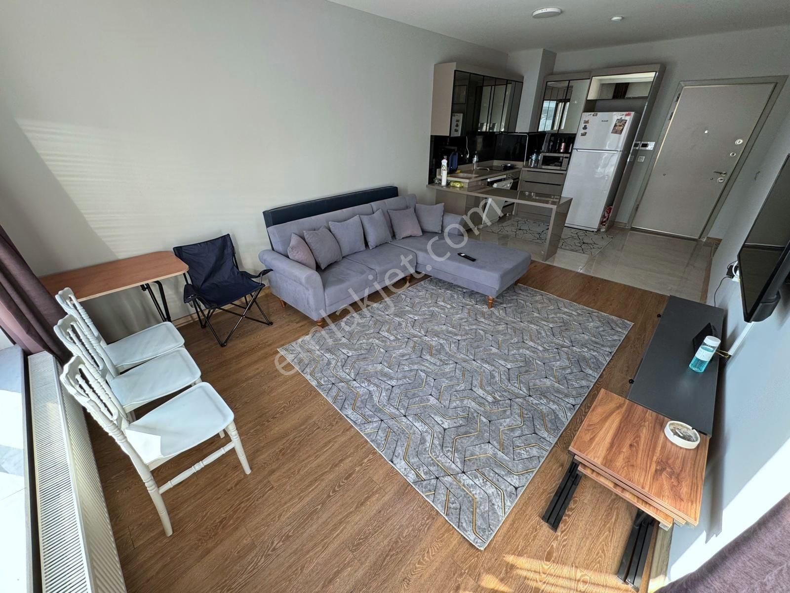 Cumhuriyet Mah. Site İçerisi Metro Yakını 2+1 Satılık Daire - Görsel 8