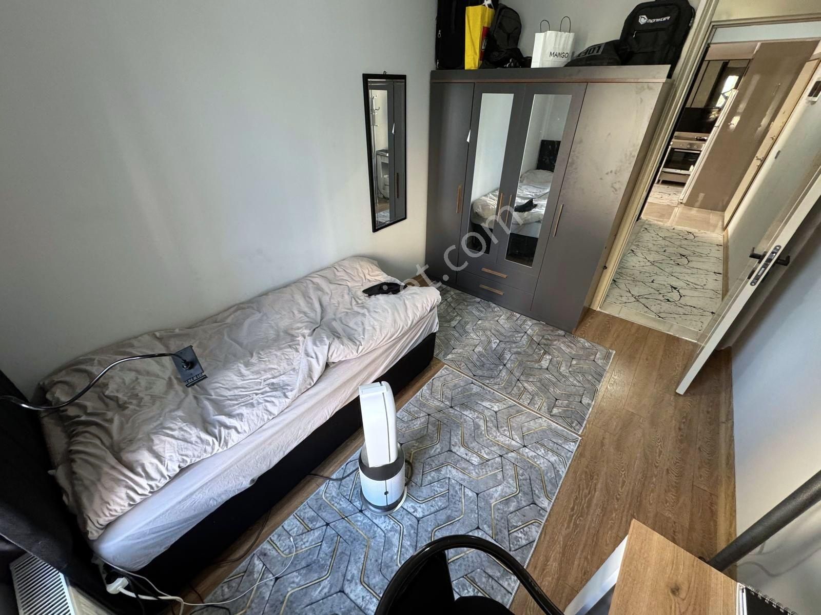 Cumhuriyet Mah. Site İçerisi Metro Yakını 2+1 Satılık Daire - Görsel 4