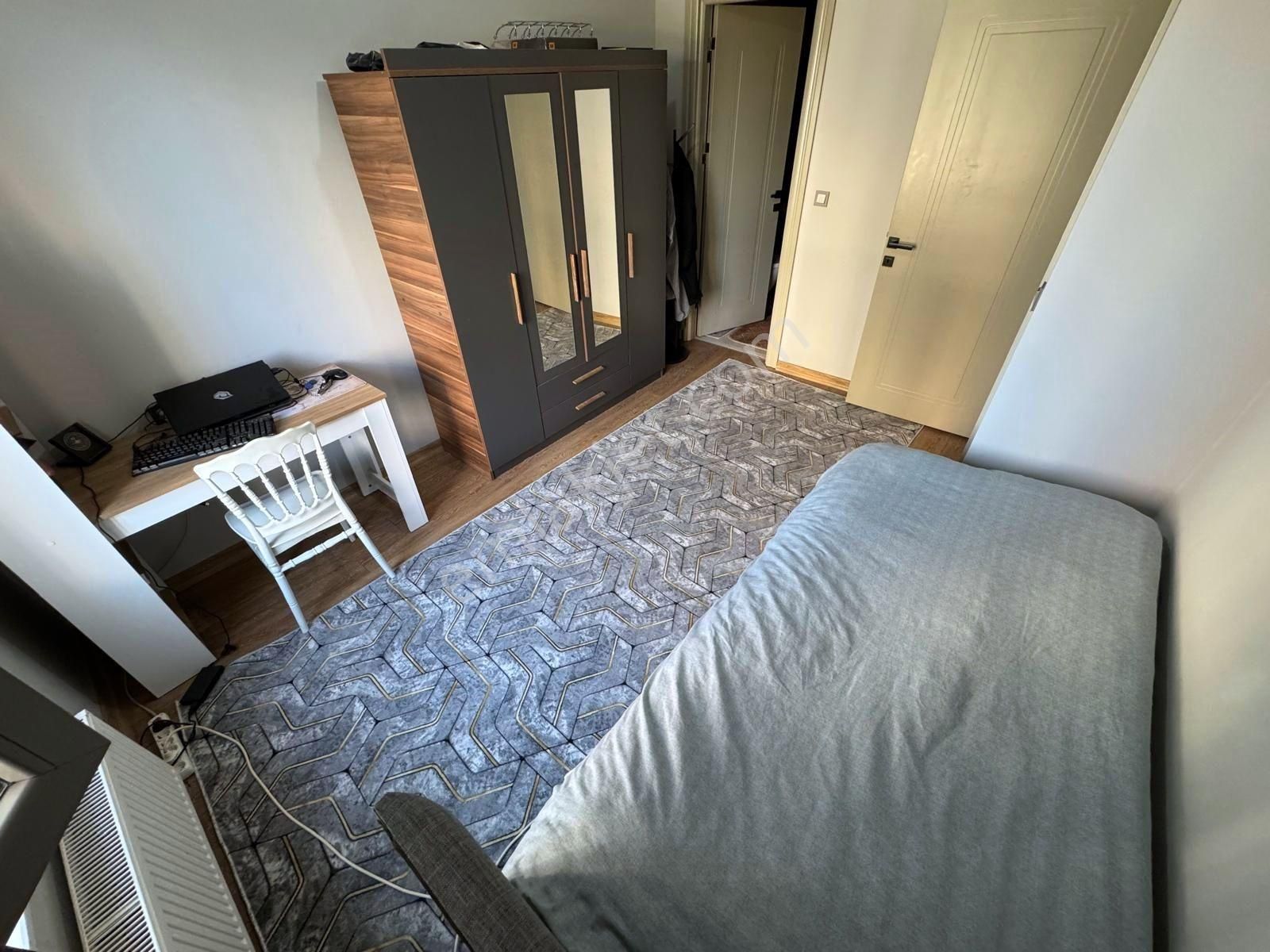 Cumhuriyet Mah. Site İçerisi Metro Yakını 2+1 Satılık Daire - Görsel 7