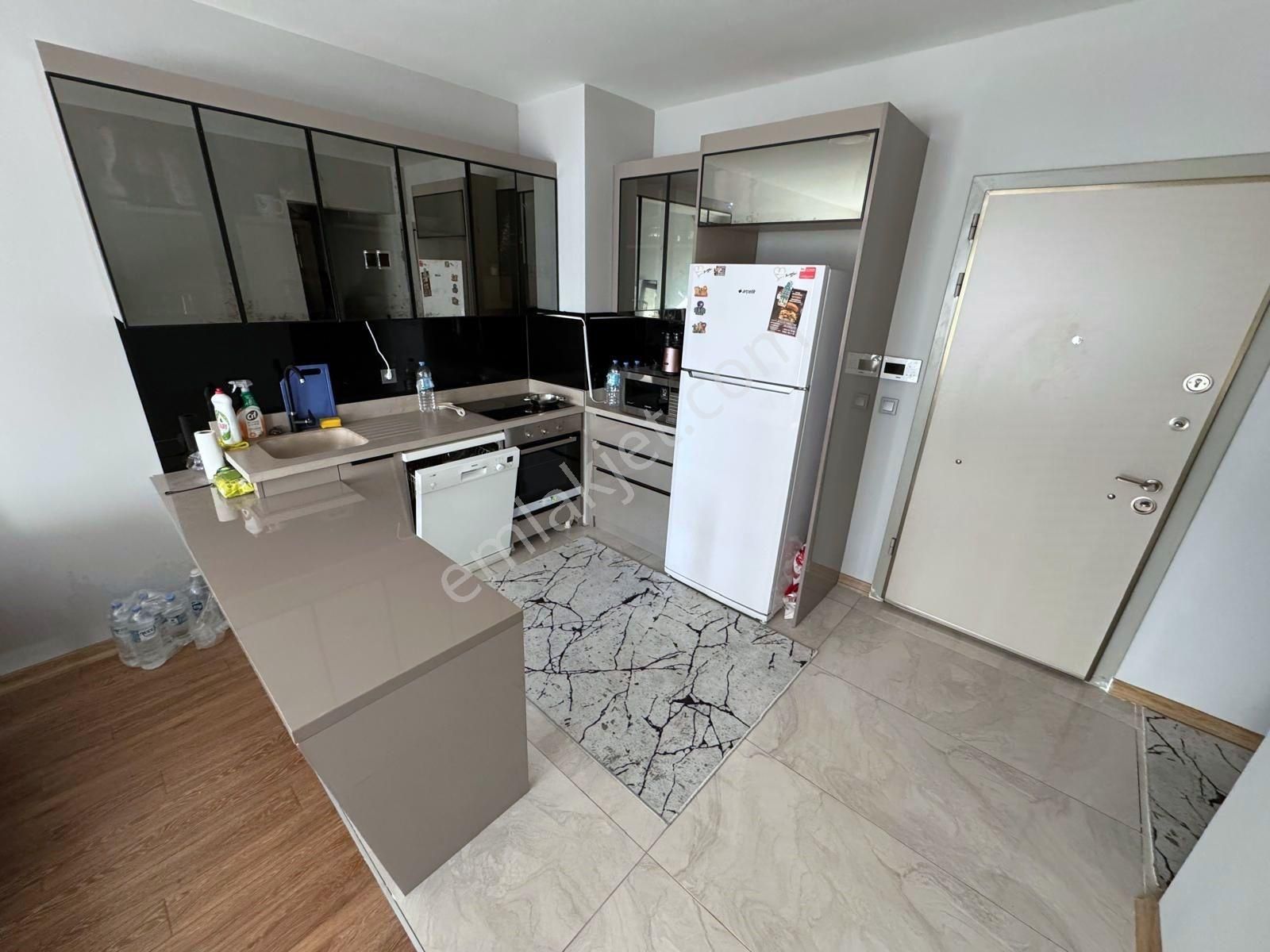 Cumhuriyet Mah. Site İçerisi Metro Yakını 2+1 Satılık Daire - Görsel 10