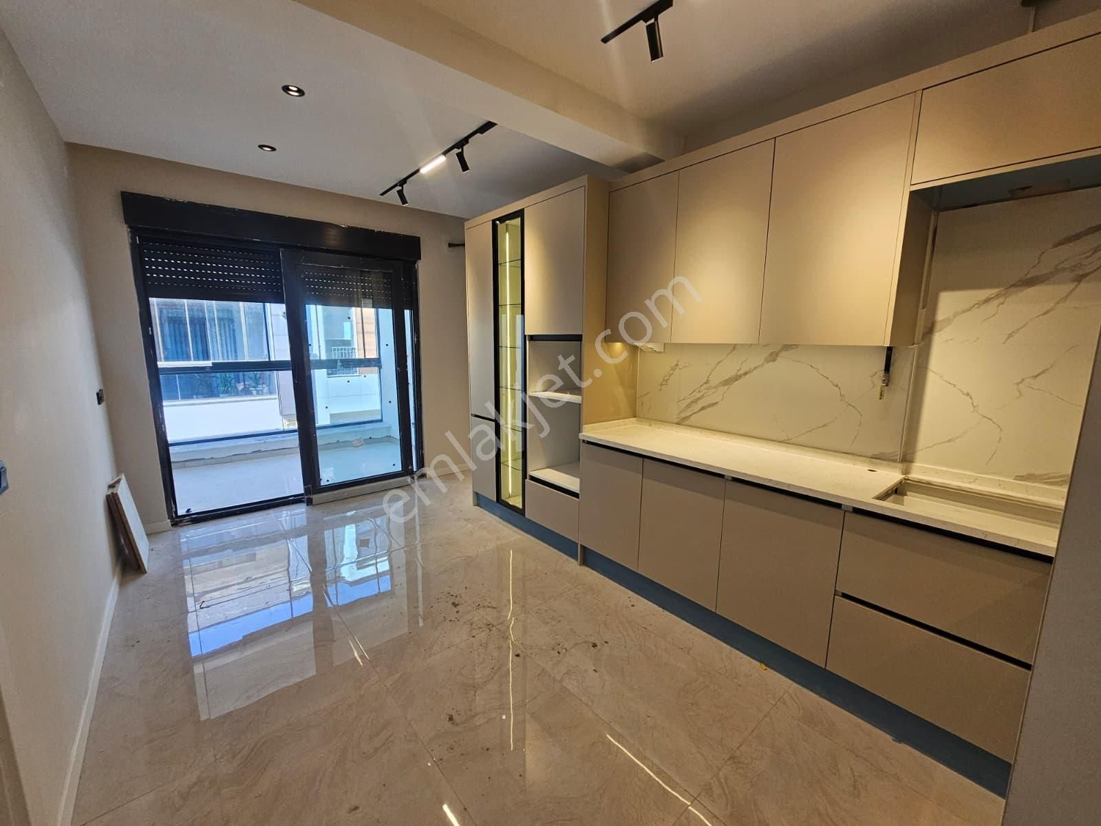 *genç Grup* Zincirlikuyu Mah Özel Tasarım 227 M2 3+1 Lüx Villa - Görsel 2