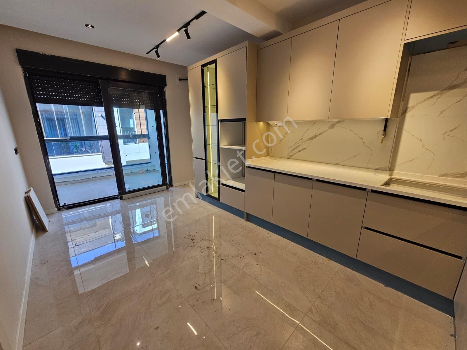 *genç Grup* Zincirlikuyu Mah Özel Tasarım 227 M2 3+1 Lüx Villa - Görsel 3