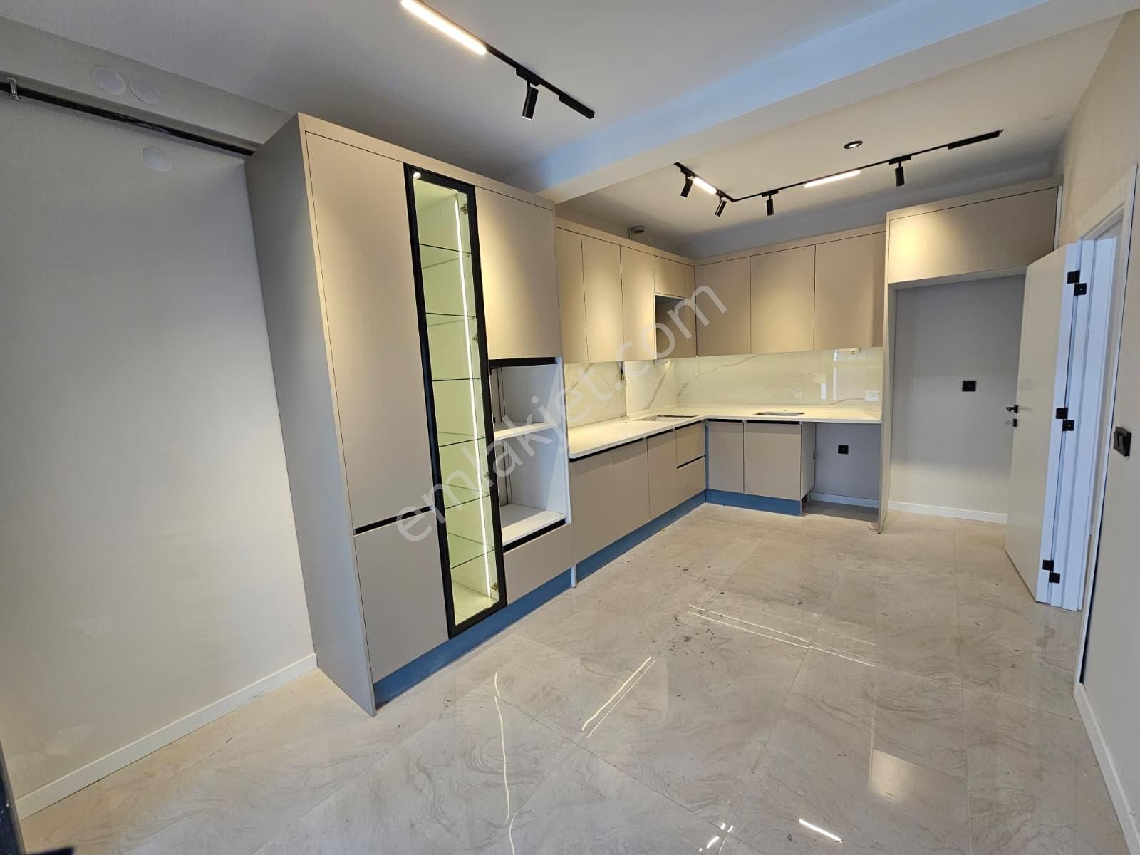 *genç Grup* Zincirlikuyu Mah Özel Tasarım 227 M2 3+1 Lüx Villa