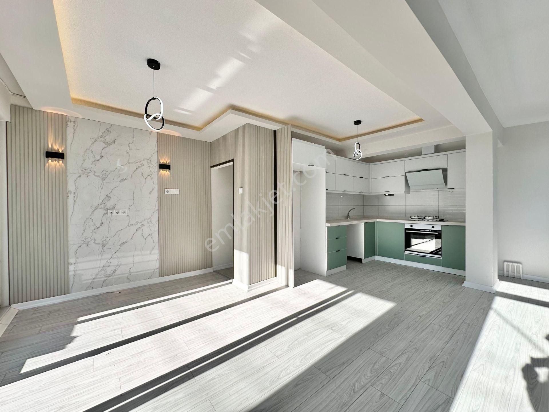 ꧁ay Emlaktan꧂akçay Merkezde Ön Cephe Arakat Denize 300 Mt Muhteşem Konumlu Satılık 2+1 Daire - Görsel 8