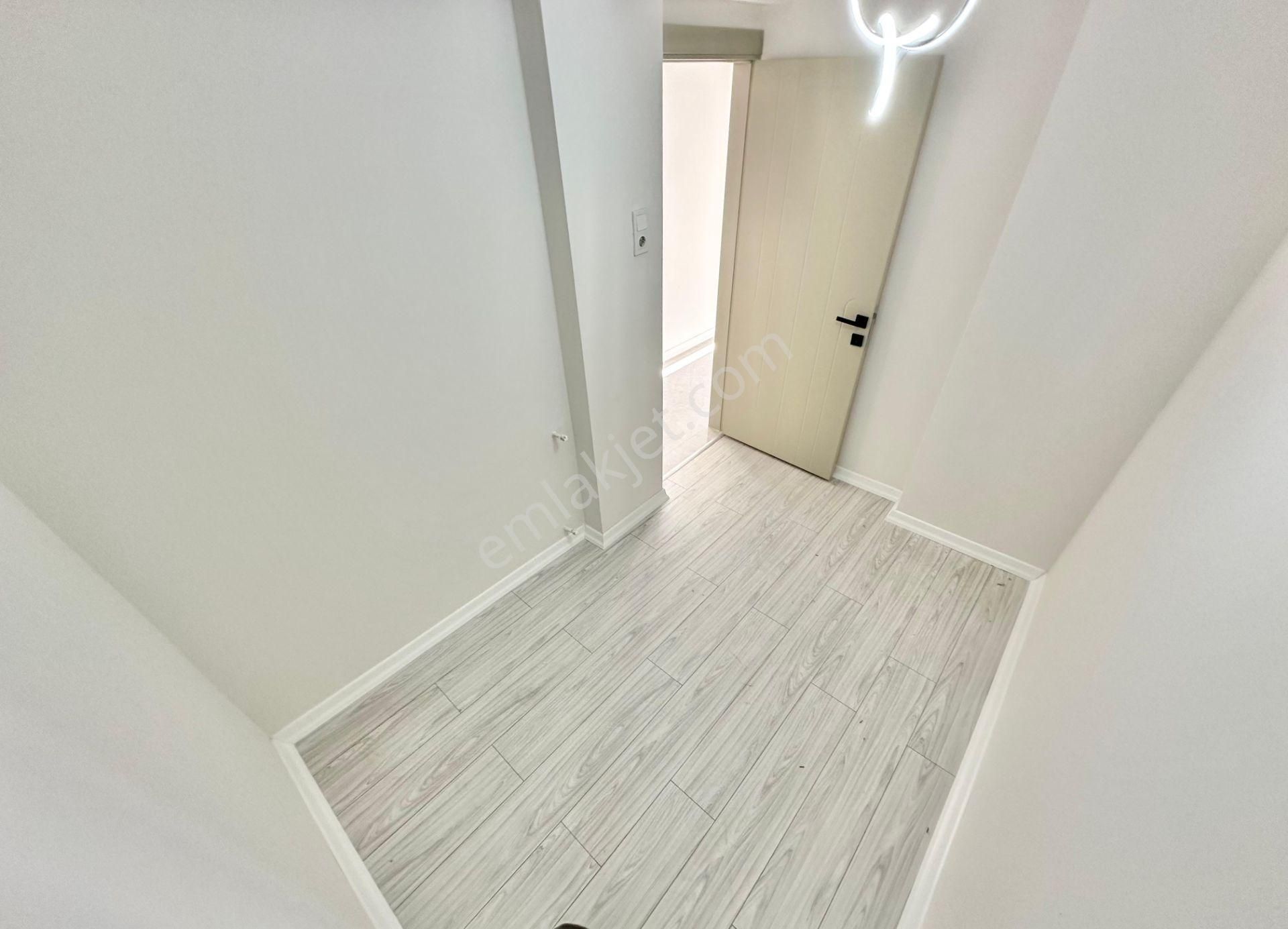 ꧁ay Emlaktan꧂akçay Merkezde Ön Cephe Arakat Denize 300 Mt Muhteşem Konumlu Satılık 2+1 Daire - Görsel 32