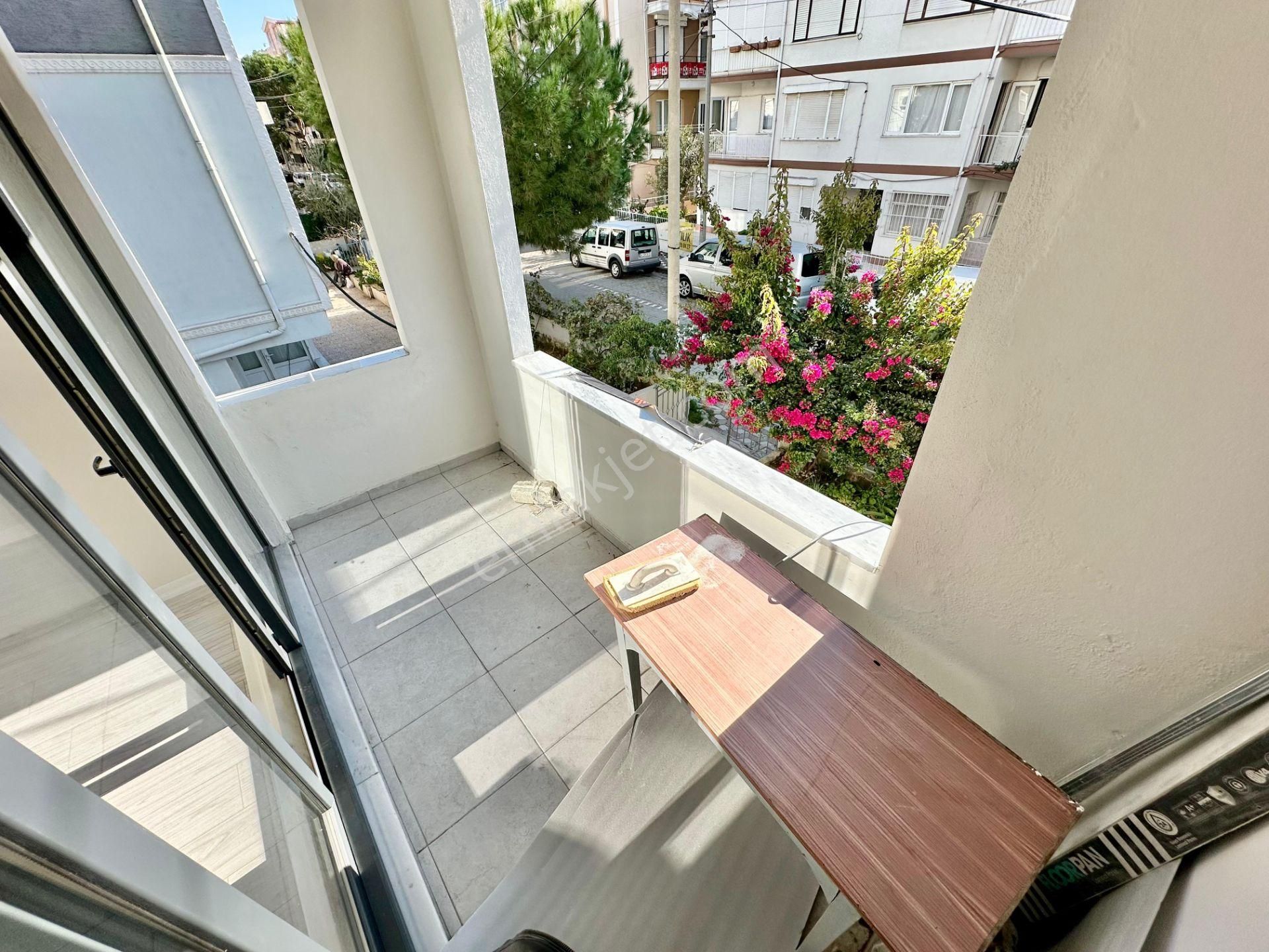 ꧁ay Emlaktan꧂akçay Merkezde Ön Cephe Arakat Denize 300 Mt Muhteşem Konumlu Satılık 2+1 Daire - Görsel 15