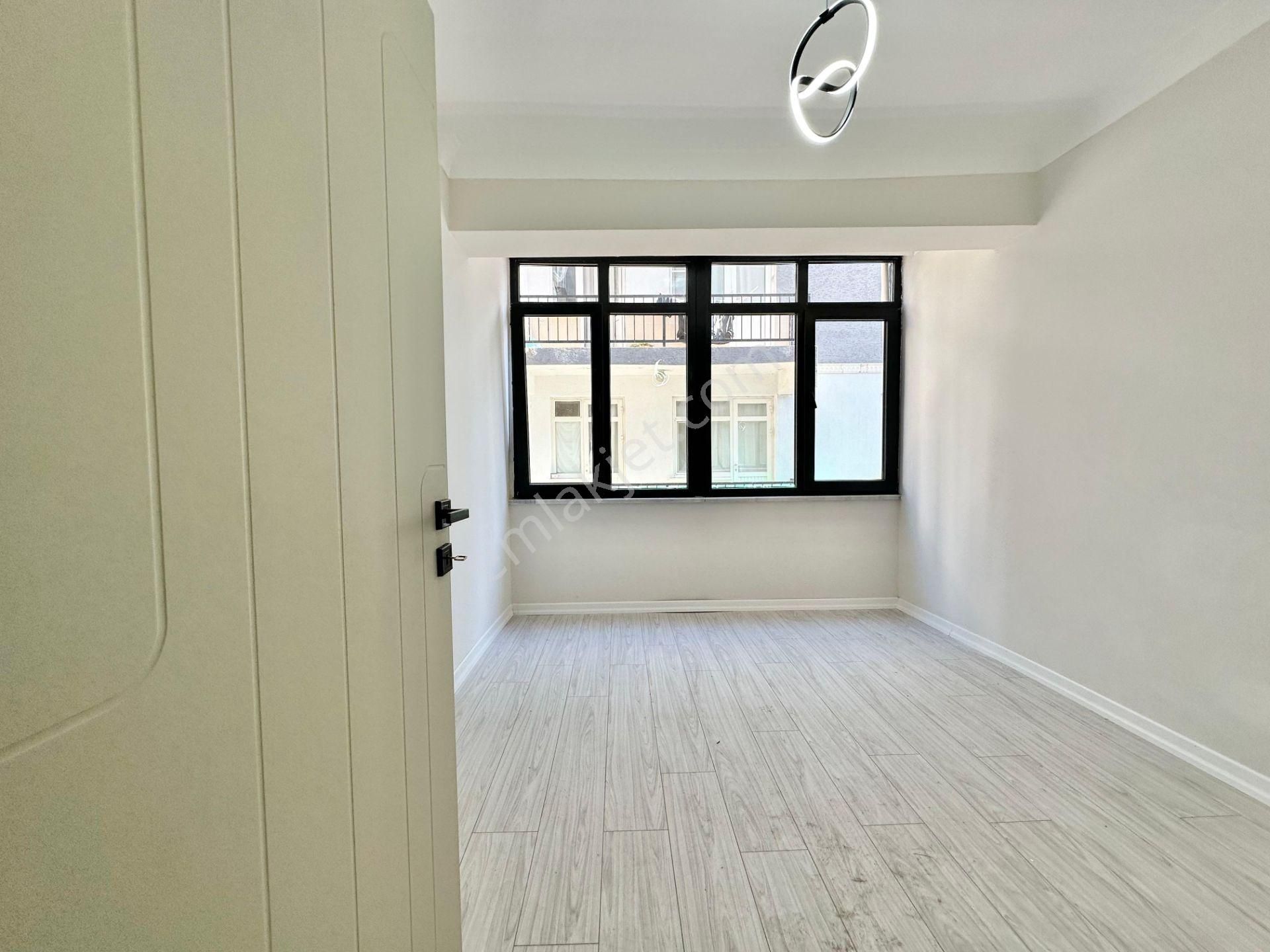 ꧁ay Emlaktan꧂akçay Merkezde Ön Cephe Arakat Denize 300 Mt Muhteşem Konumlu Satılık 2+1 Daire - Görsel 11