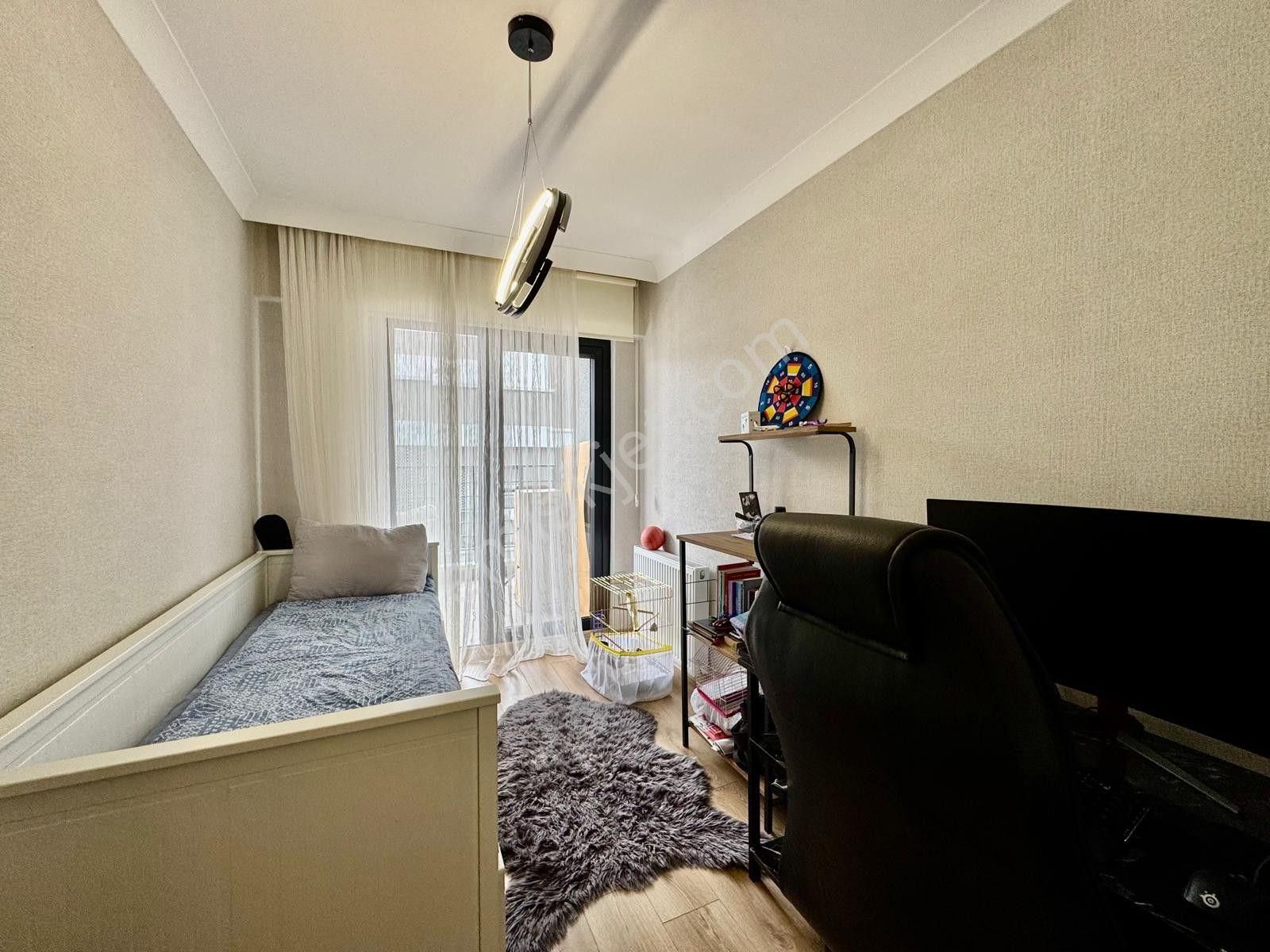 Kalecik Emlak'tan Çift Asansörlü K.otoparklı 3.kat'da 2+1 Modern Daire - Görsel 14