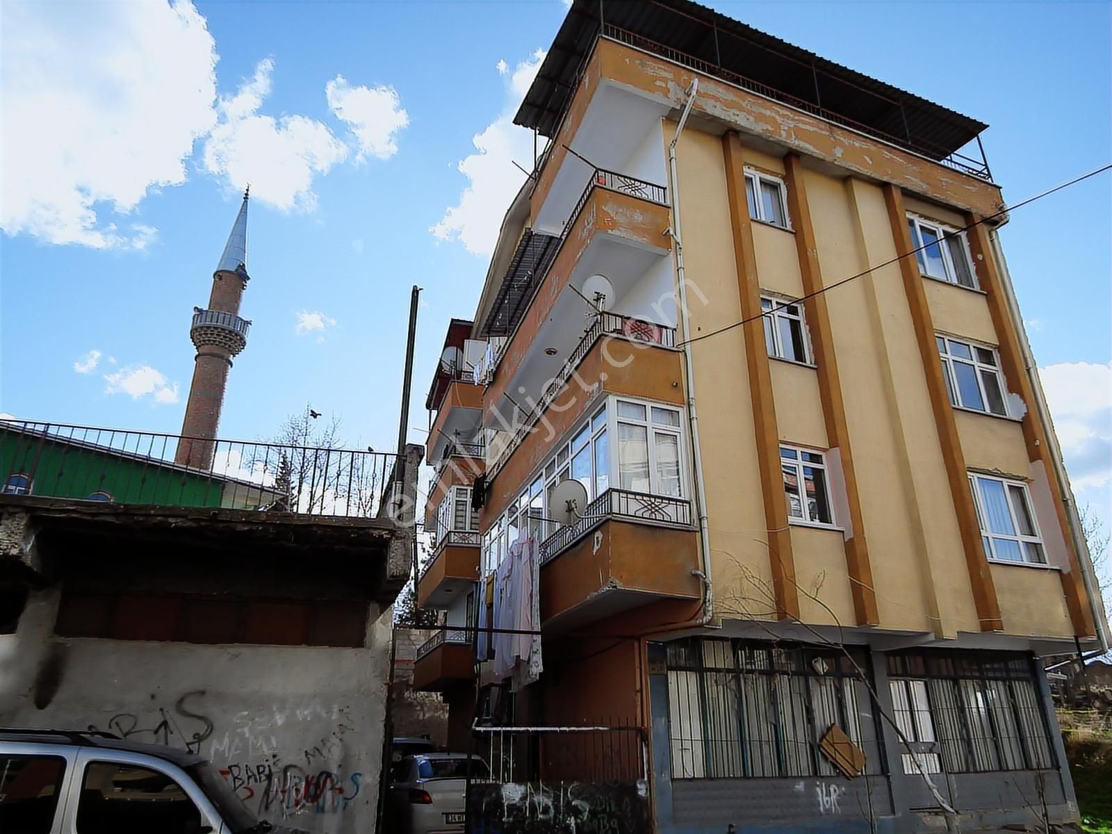 Satılık 3+1 Daire- Kattda Dubleks- Yatırım İçin Büyük Fırsat