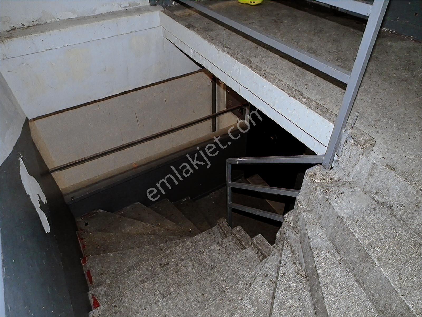 Satılık 3+1 Daire- Kattda Dubleks- Yatırım İçin Büyük Fırsat - Görsel 2