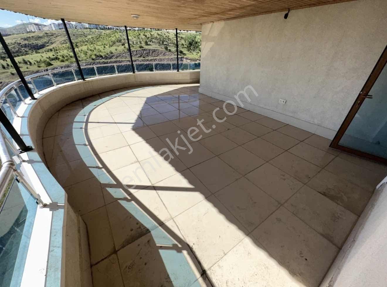 Kılıçsoy'dan Nilüfer Konutlarında Teras 7+1 Dubleks Site Kiralık - Görsel 17