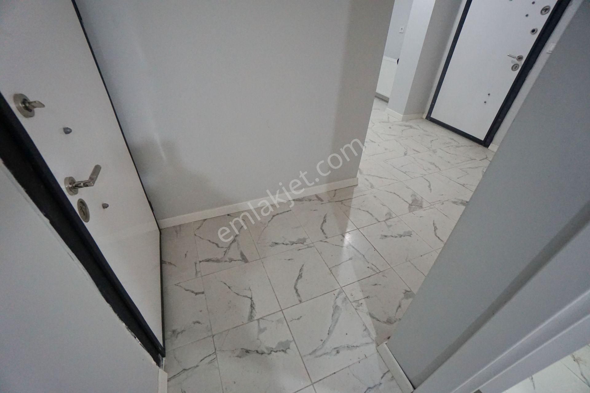 Meral R6406 Yeni Sıfır 85 M2 Merkezi Konumda Ofis-işyeri - Görsel 17
