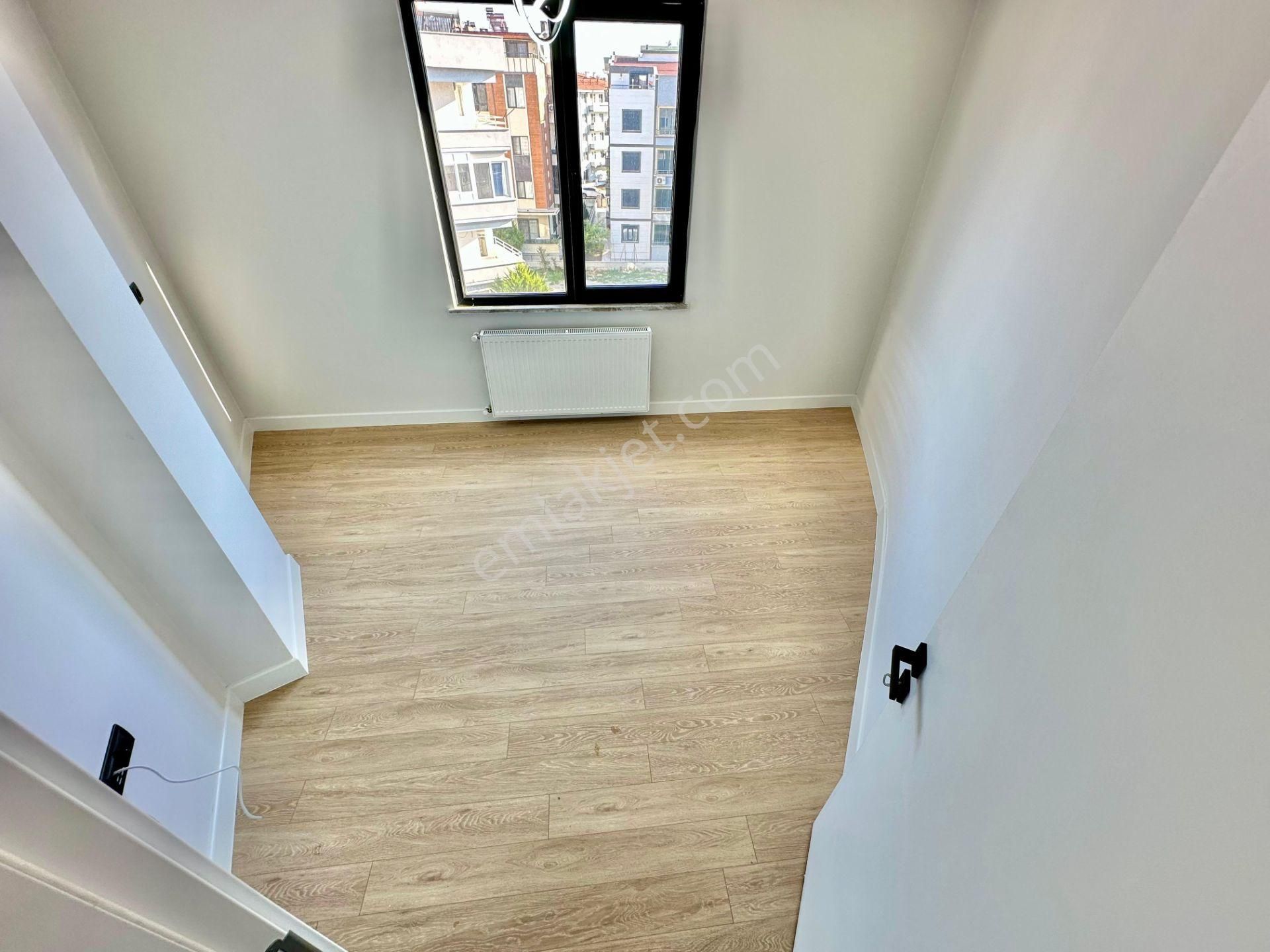 ꧁ay Emlak'tan꧂akçay'da Denize 500 Mt Kapalı Balkonlu Ayrı Mutfak Asansörlü Lüx Satılık 2+1 Daire - Görsel 14