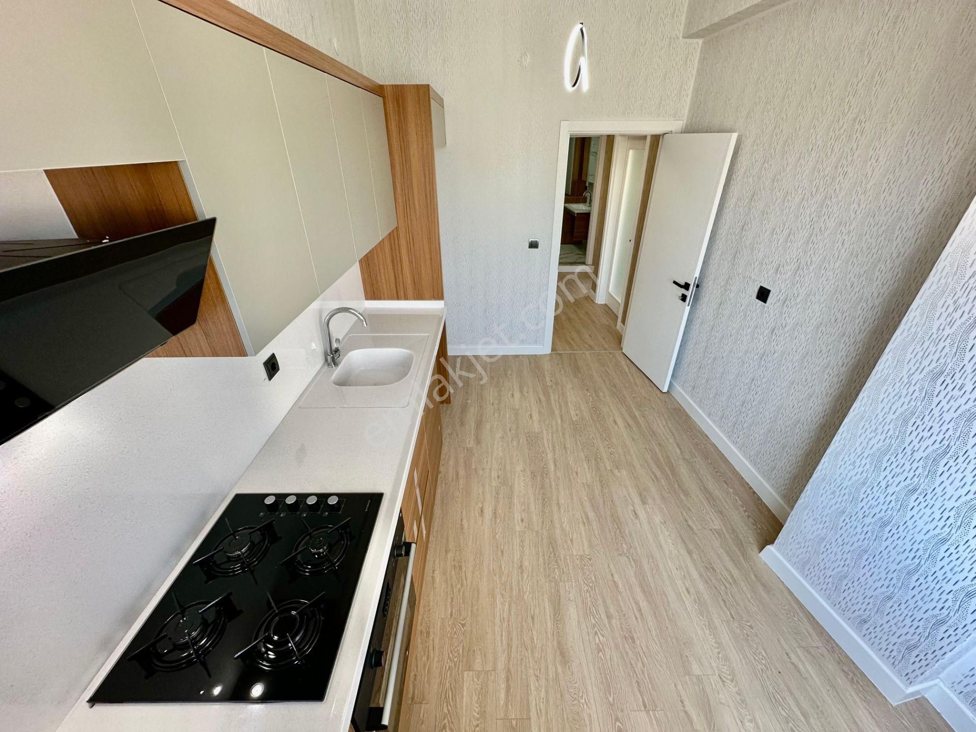 ꧁ay Emlak'tan꧂akçay'da Denize 500 Mt Kapalı Balkonlu Ayrı Mutfak Asansörlü Lüx Satılık 2+1 Daire - Görsel 8