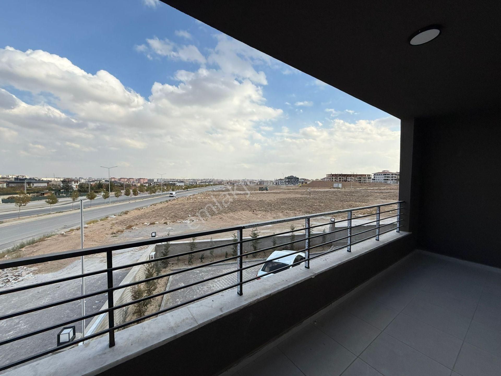 Kahramanlar Caddesi Hizası Satılık Sıfır Daireler - Görsel 9