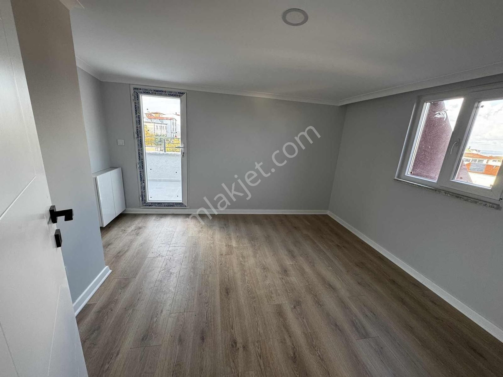 Vefa Gayrimenkulden Orhangazi Mah.de 5+1 Satılık Üst Dubleks - Görsel 25