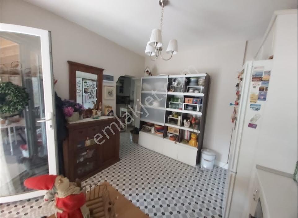 Dikili Sarıgül Sitesinde Satılık Villa - Görsel 14