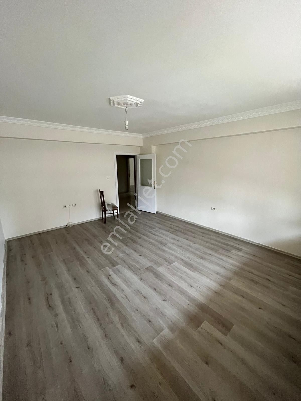 Sincan Yenikentte Satılık 3+1 Daire Uygun Fırsat - Görsel 8