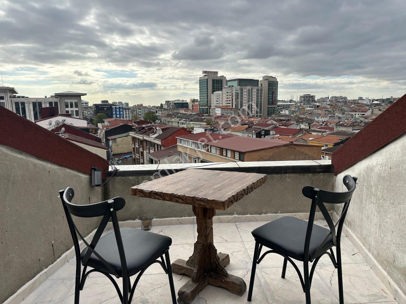 Gaziosmanpaşa Yeni Açılan Ultra Lüx Konforlu Jakuzili Ve Havuzlu Günlük Kiralık Daireler - Görsel 9