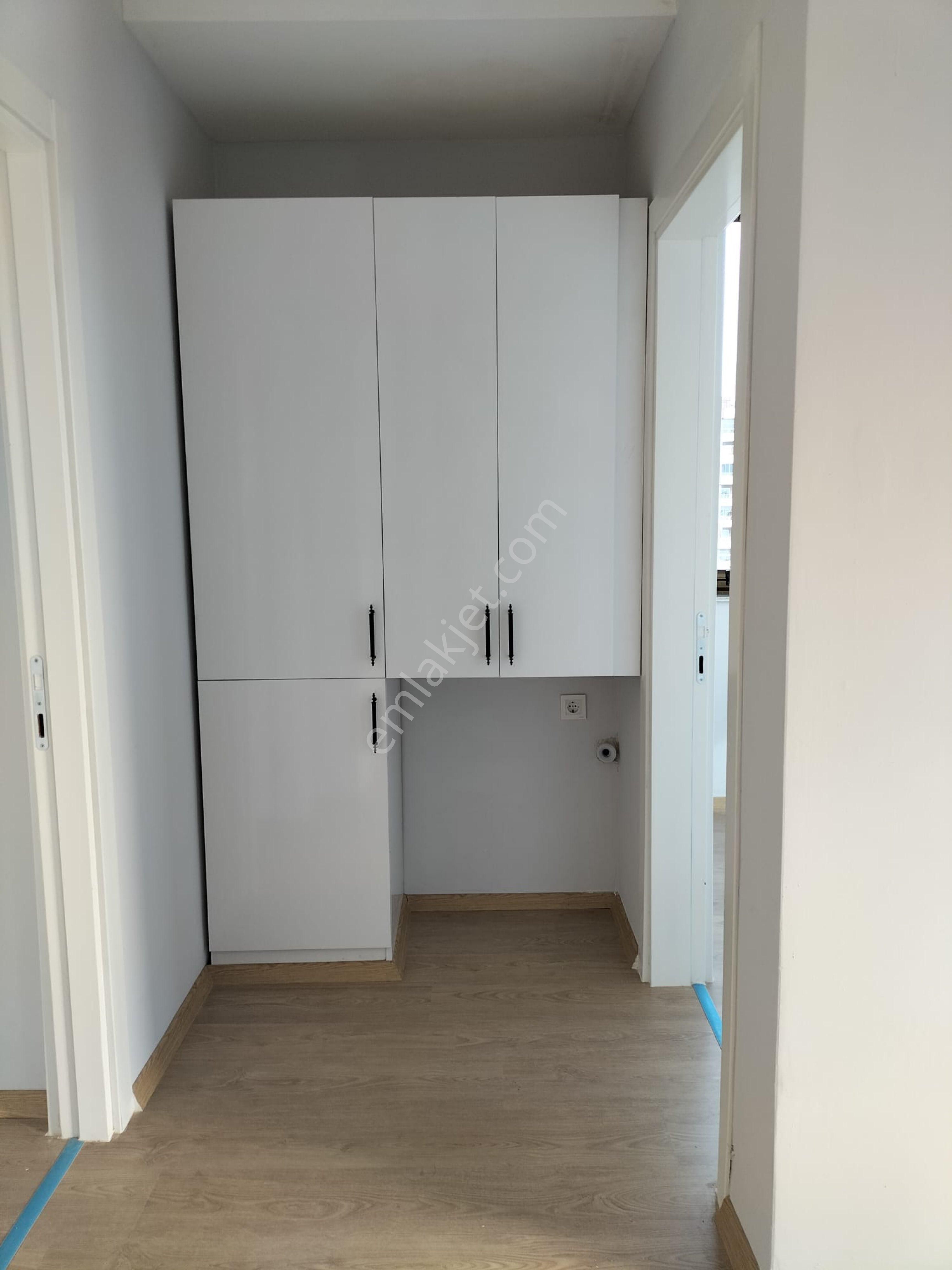 Huzurevleri Mahallesi’nde Mavi Bulvar Yakınında Üst Kat Ferah 2+1 Kiralık Daire - Görsel 23