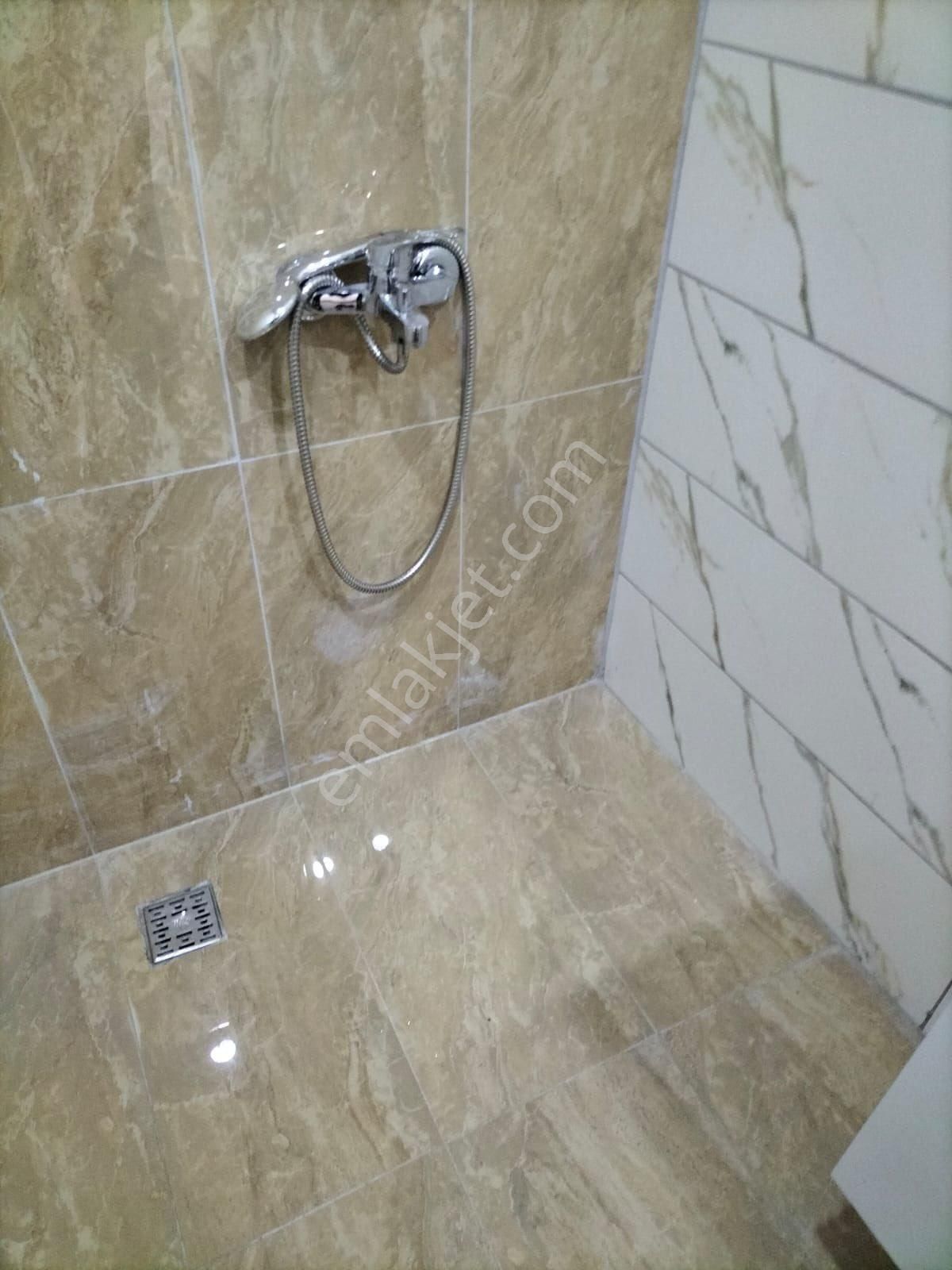Huzurevleri Mahallesi’nde Mavi Bulvar Yakınında Üst Kat Ferah 2+1 Kiralık Daire - Görsel 28