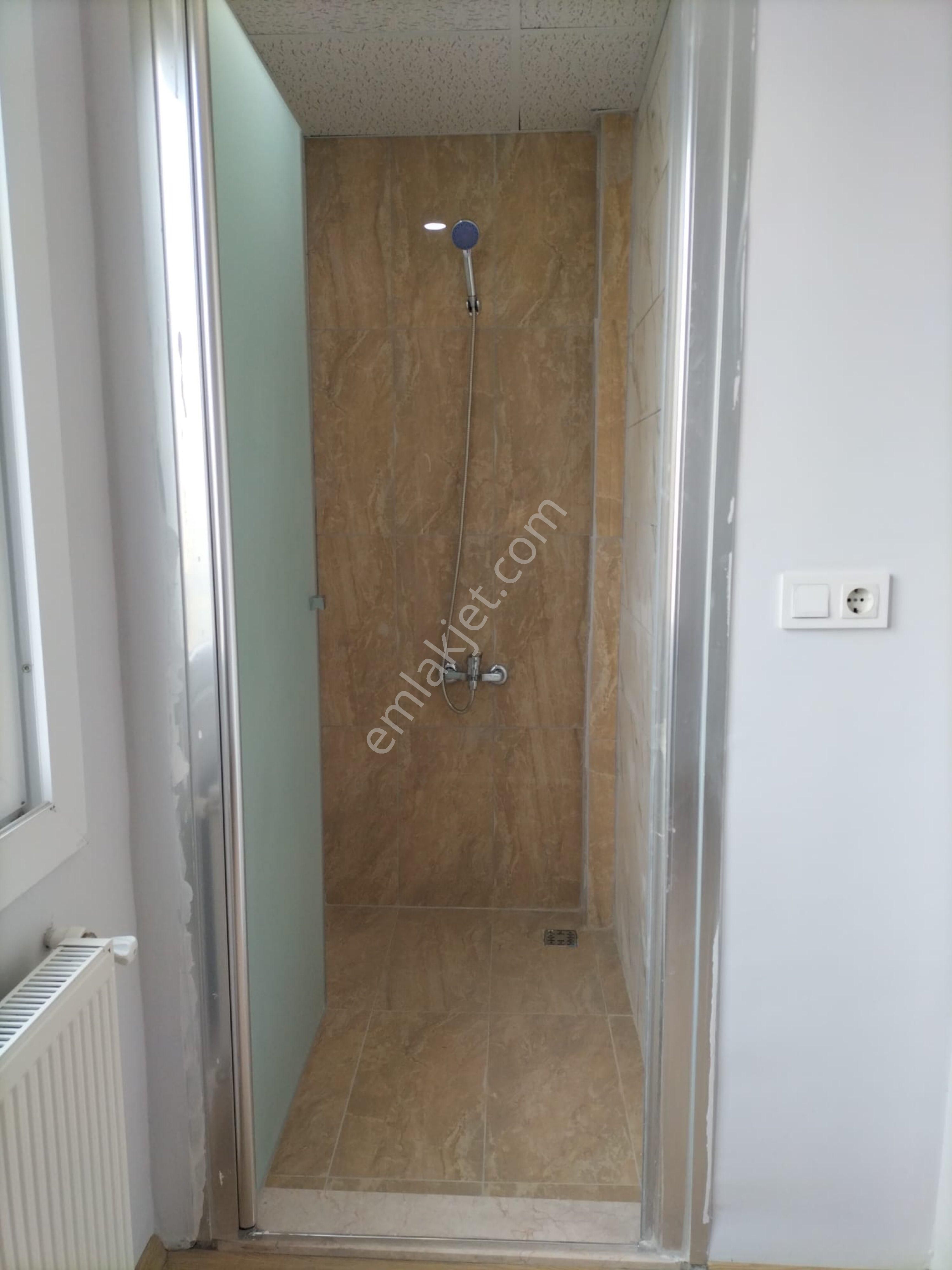 Huzurevleri Mahallesi’nde Mavi Bulvar Yakınında Üst Kat Ferah 2+1 Kiralık Daire - Görsel 15