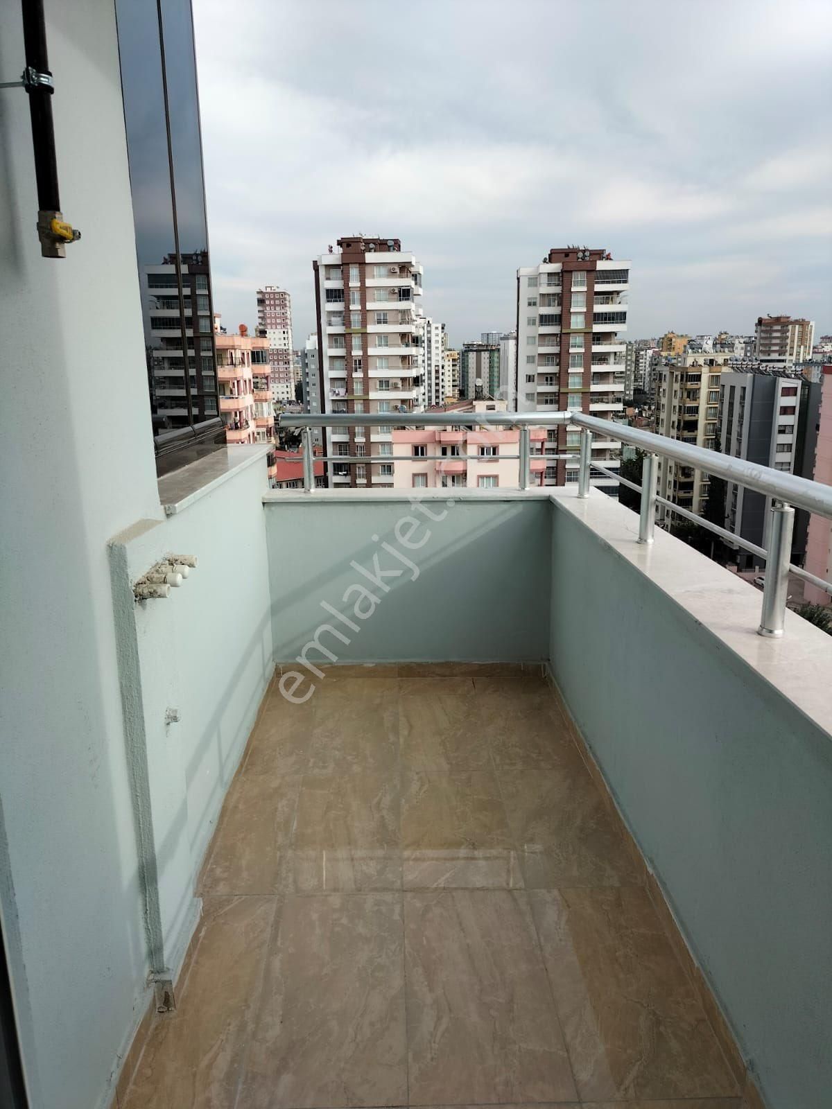 Huzurevleri Mahallesi’nde Mavi Bulvar Yakınında Üst Kat Ferah 2+1 Kiralık Daire - Görsel 31