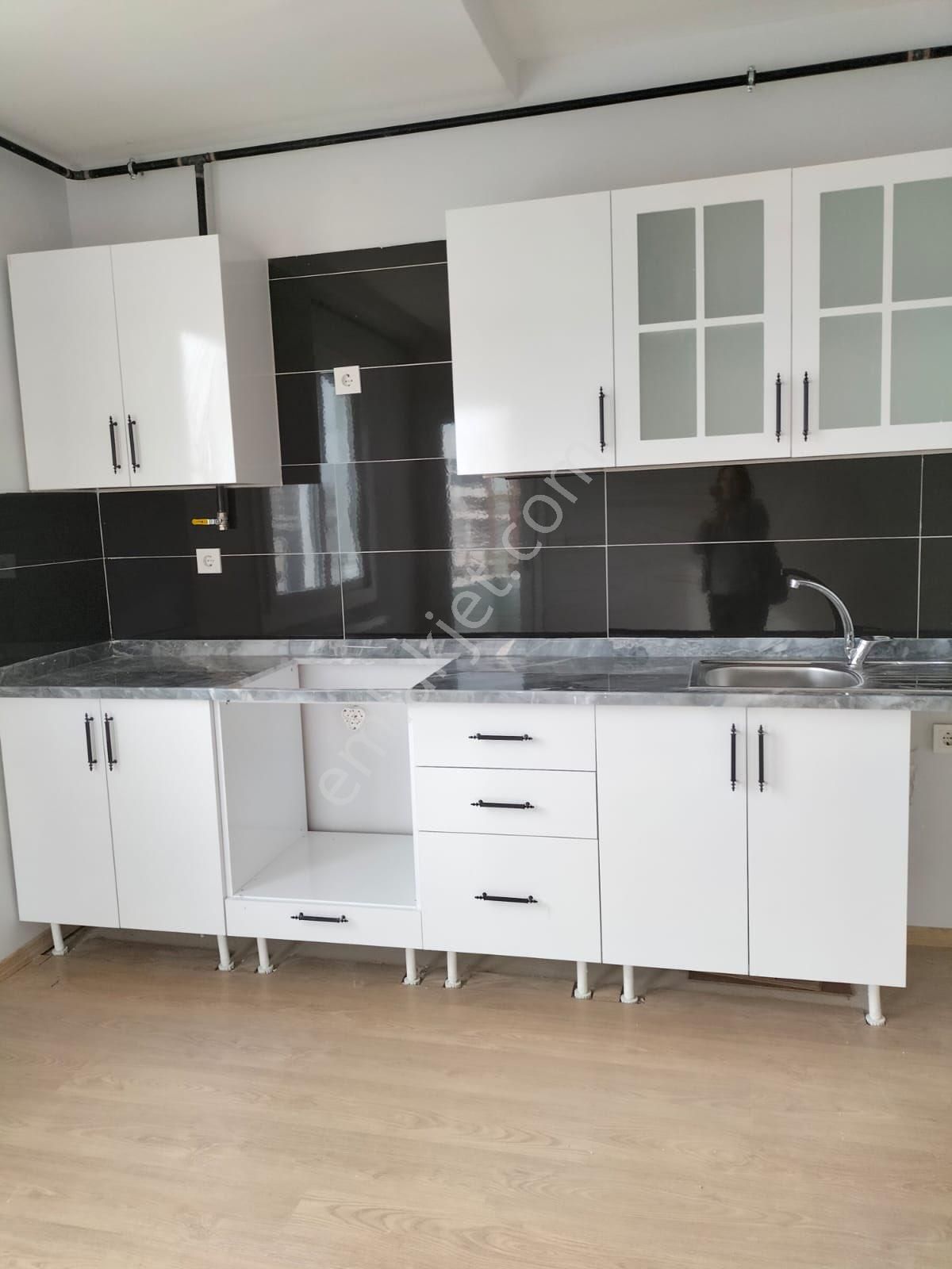 Huzurevleri Mahallesi’nde Mavi Bulvar Yakınında Üst Kat Ferah 2+1 Kiralık Daire - Görsel 6