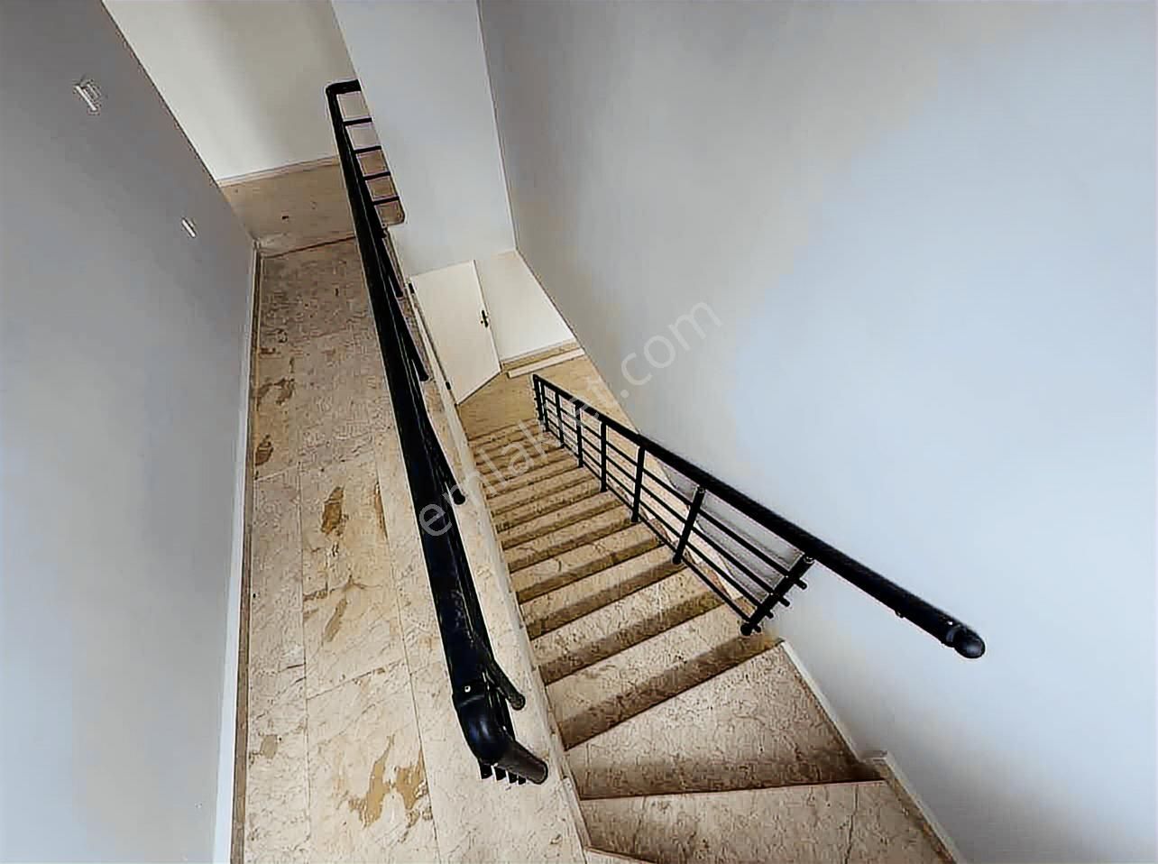 Patlangıç Pazaryeri Mah. Satılık 4+1 Çatı Dubleks Daire - Görsel 11