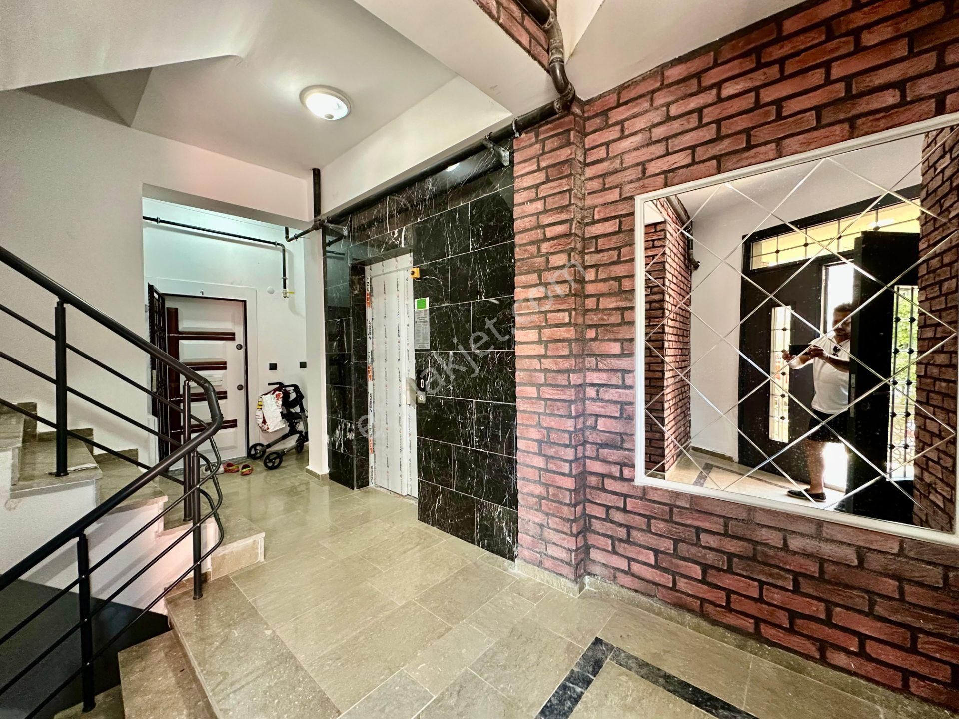 ⭐ay Emlaktan⭐akçay'da Denize Yakın Ön Cephe Şık Tasarımlı Arakat Çift Balkon Satılık 2+1 Lüx Daire - Görsel 32