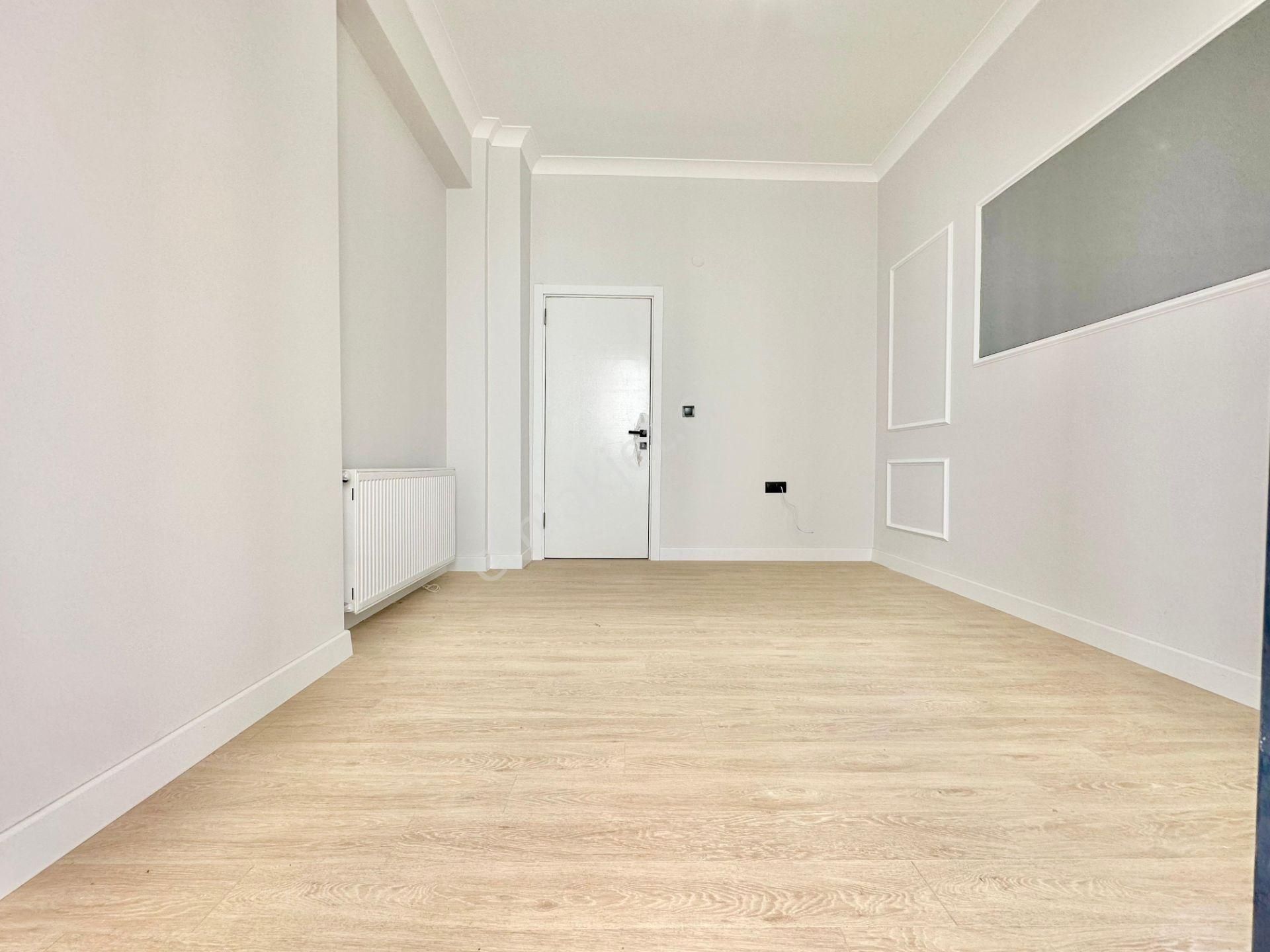 ⭐ay Emlaktan⭐akçay'da Denize Yakın Ön Cephe Şık Tasarımlı Arakat Çift Balkon Satılık 2+1 Lüx Daire - Görsel 24