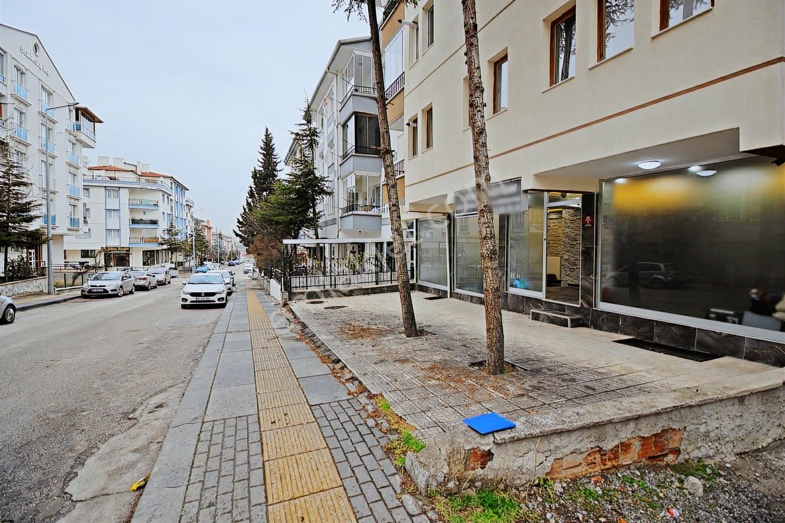 Süvari'de Cadde Yanı Ofise Uygun Ful Yapılı 70 M2 Dükkan - Görsel 20