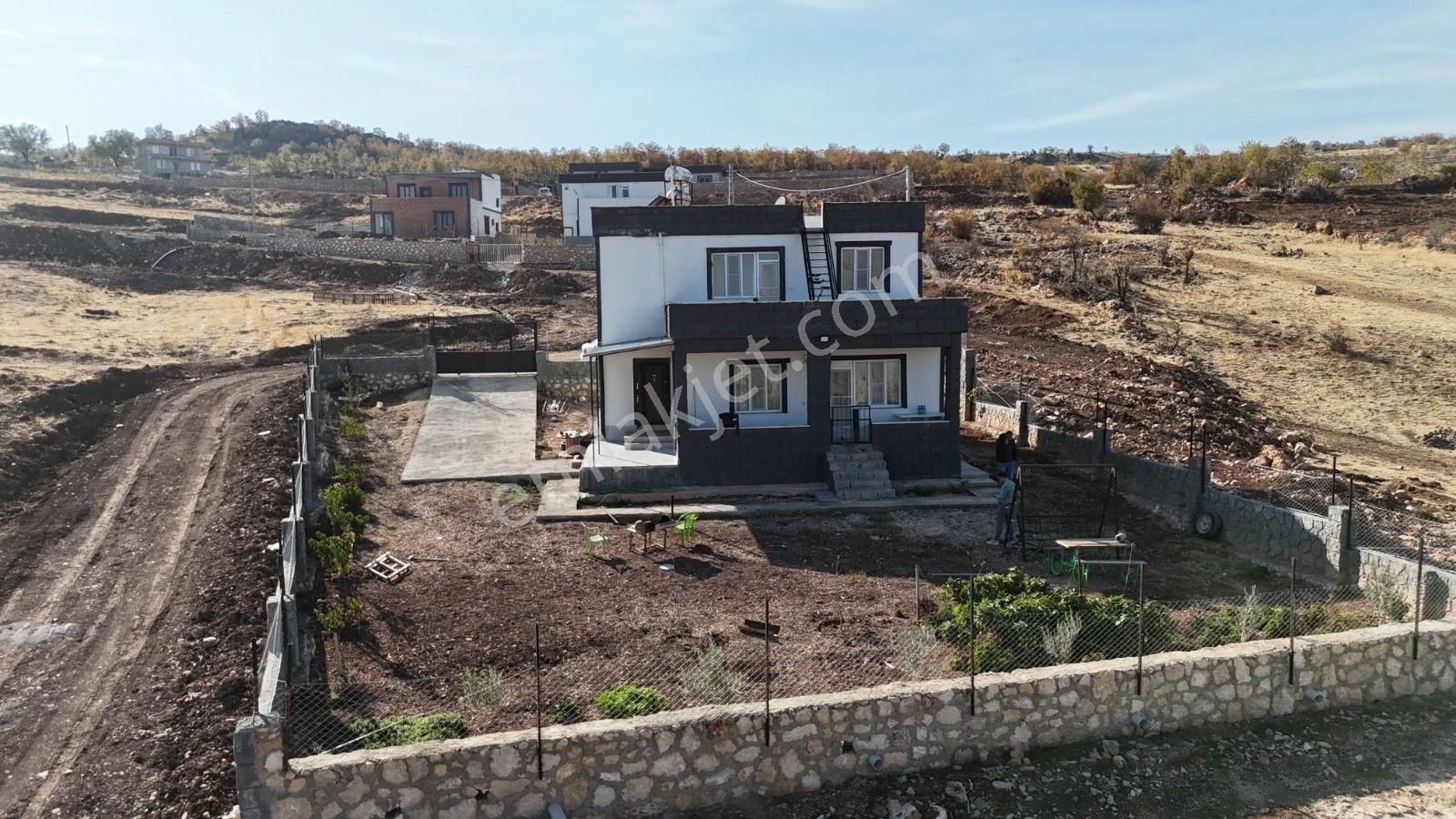 Hakev'den Oyalıda Satılık Lüx Villa - Görsel 19
