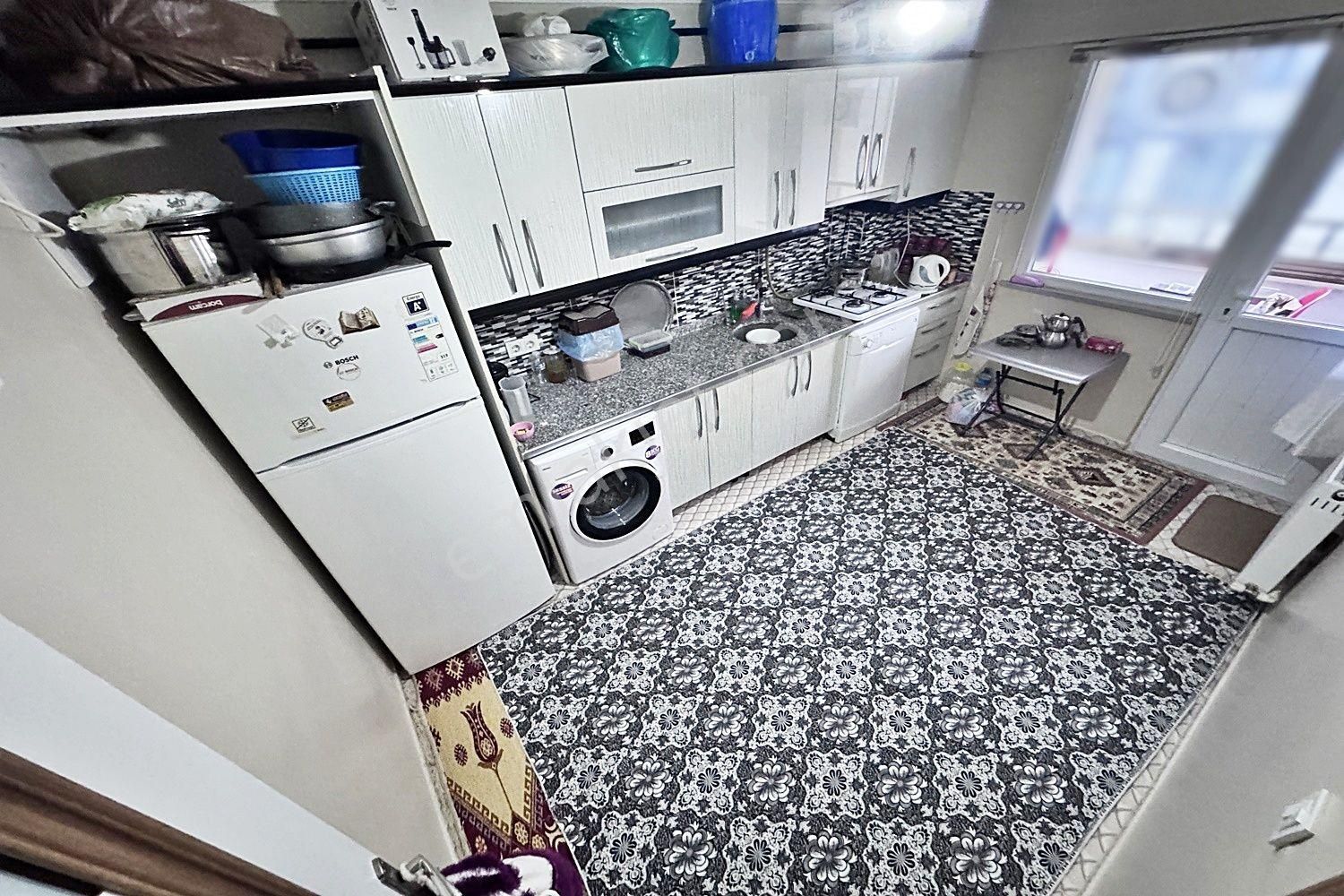 Metin Yapı'dan Cam Balkonlu İskanlı Kombili Satılık 2+1 Daire!! - Görsel 16