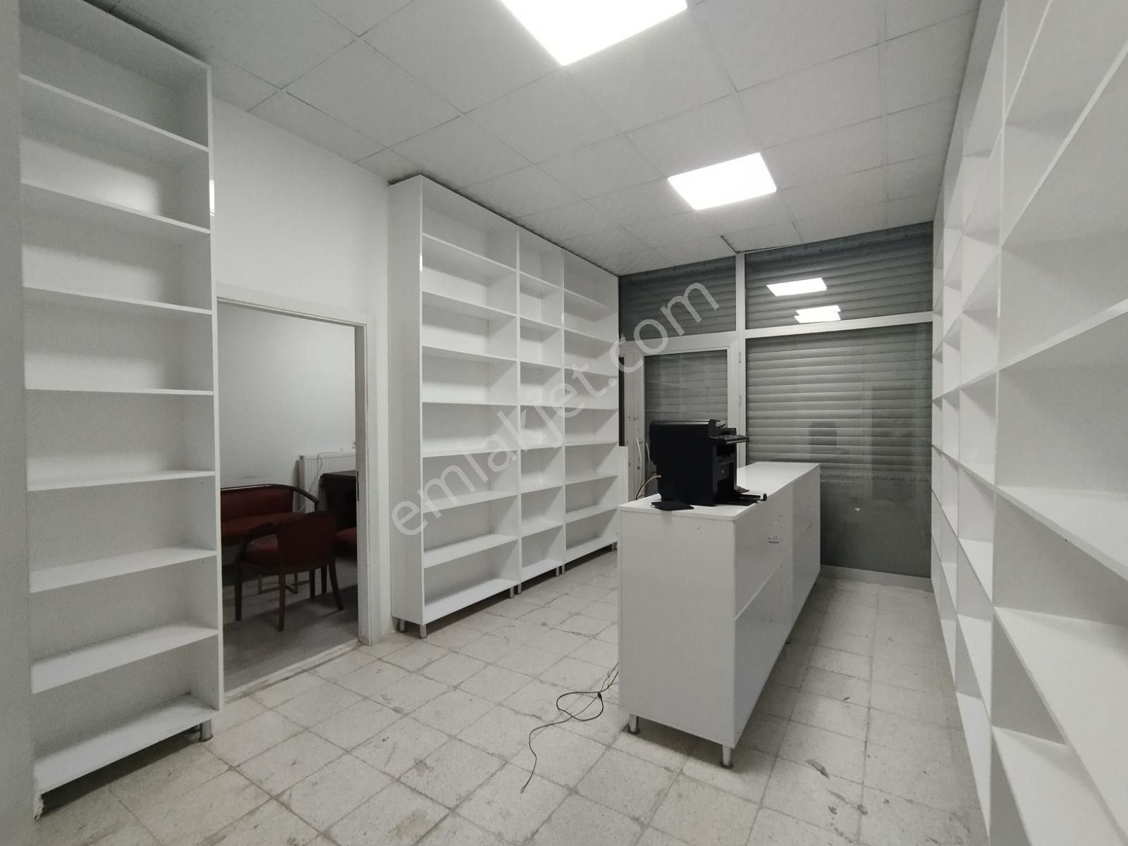 Şafak Mahallesi Depolu Dükkan Kiralık Karadeniz Emlak'tan - Görsel 5