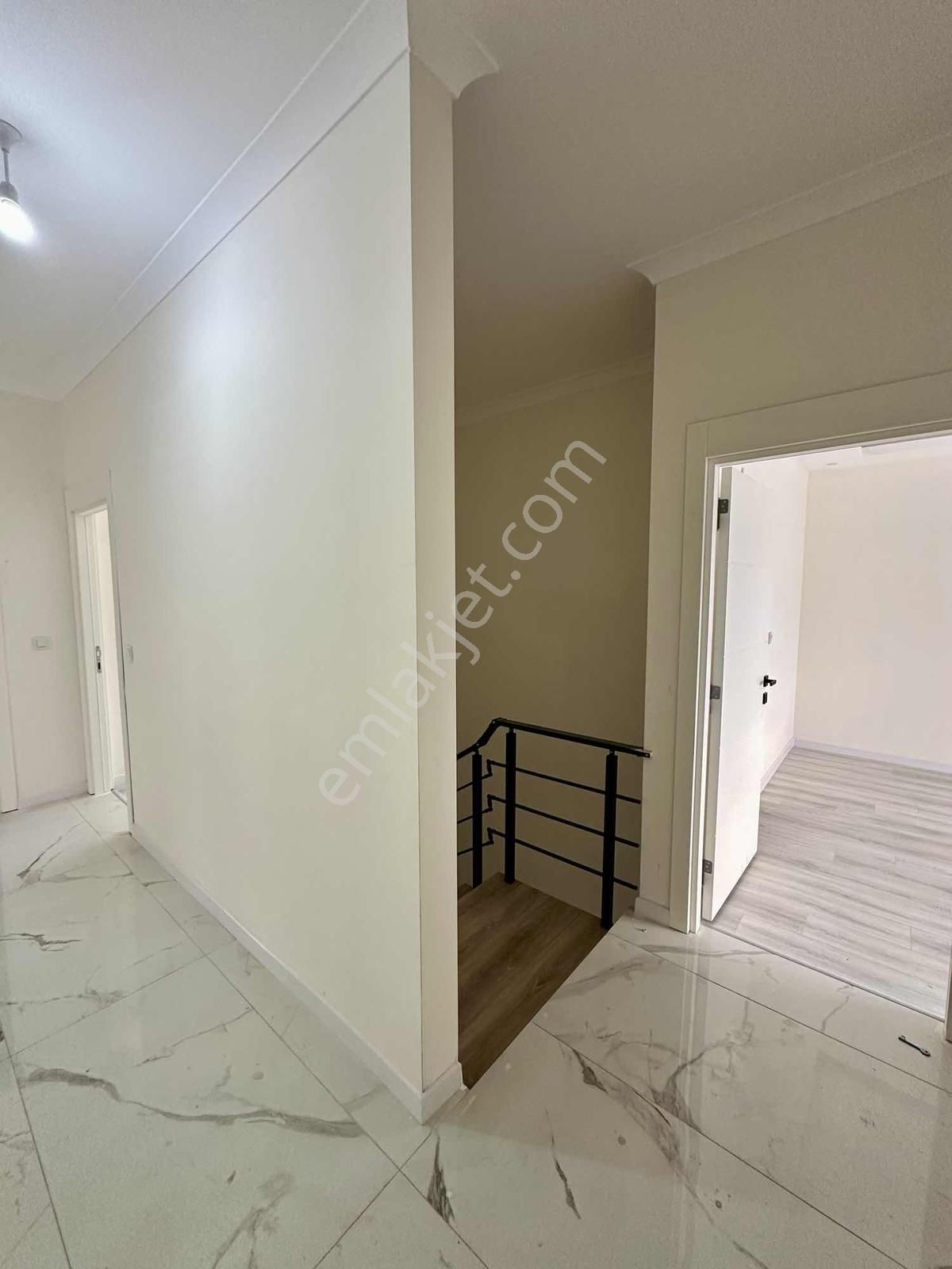 Alanya Çıplaklı Merkezde 5+1 Satılık - Görsel 10