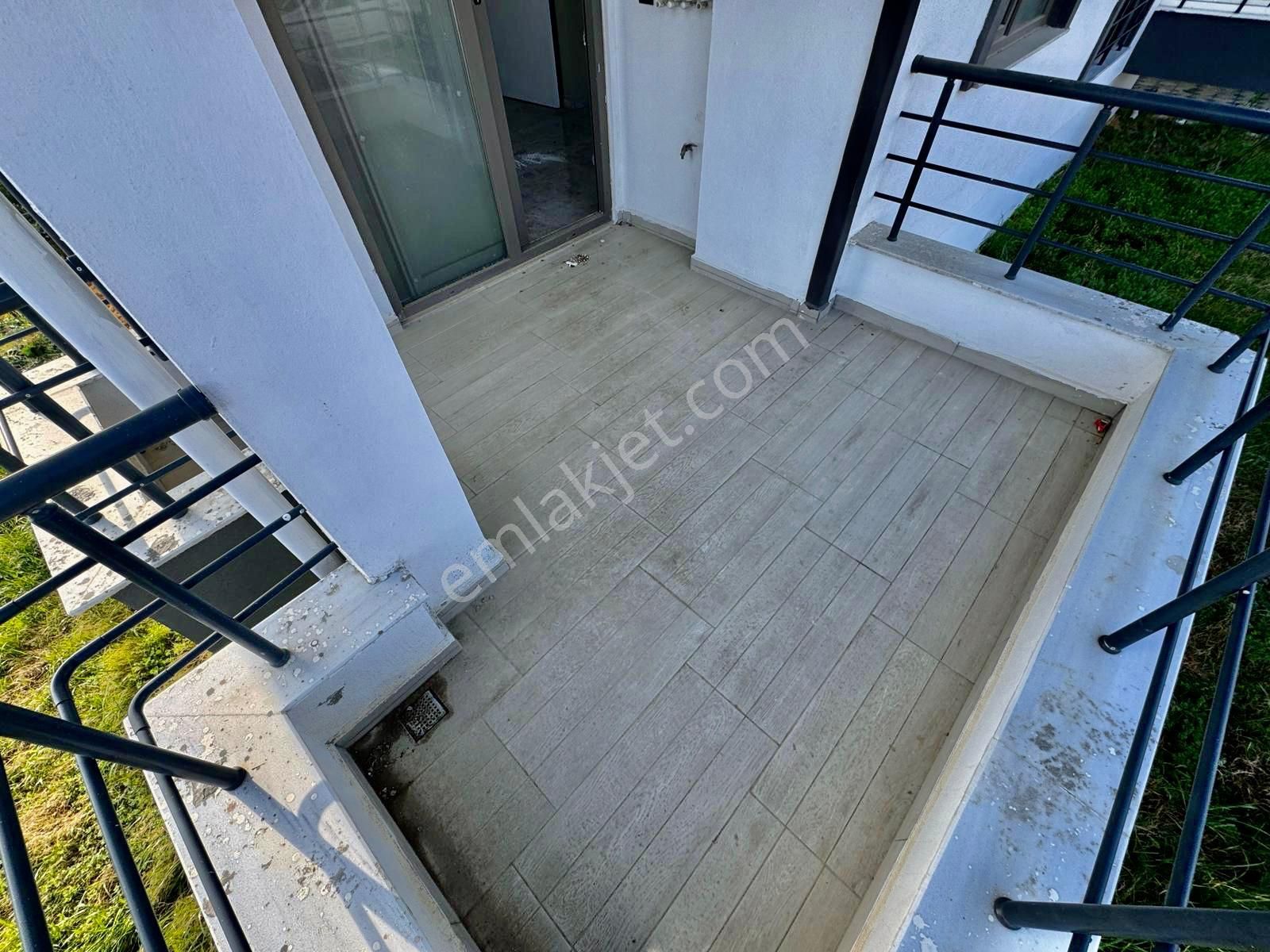 ▓karabuluttan▓akçay'da Böylesi Zor Bulunur & Ön Cephe Sıfır 2+1 Satılık Daire - Görsel 17