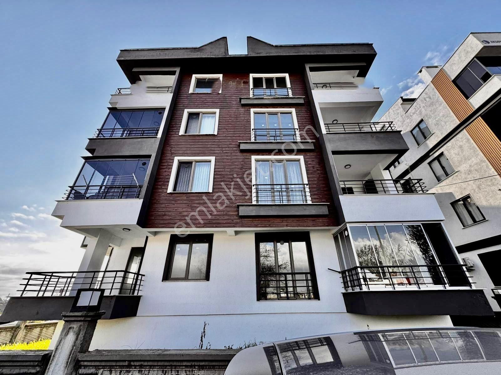 ▓karabuluttan▓akçay'da Böylesi Zor Bulunur & Ön Cephe Sıfır 2+1 Satılık Daire