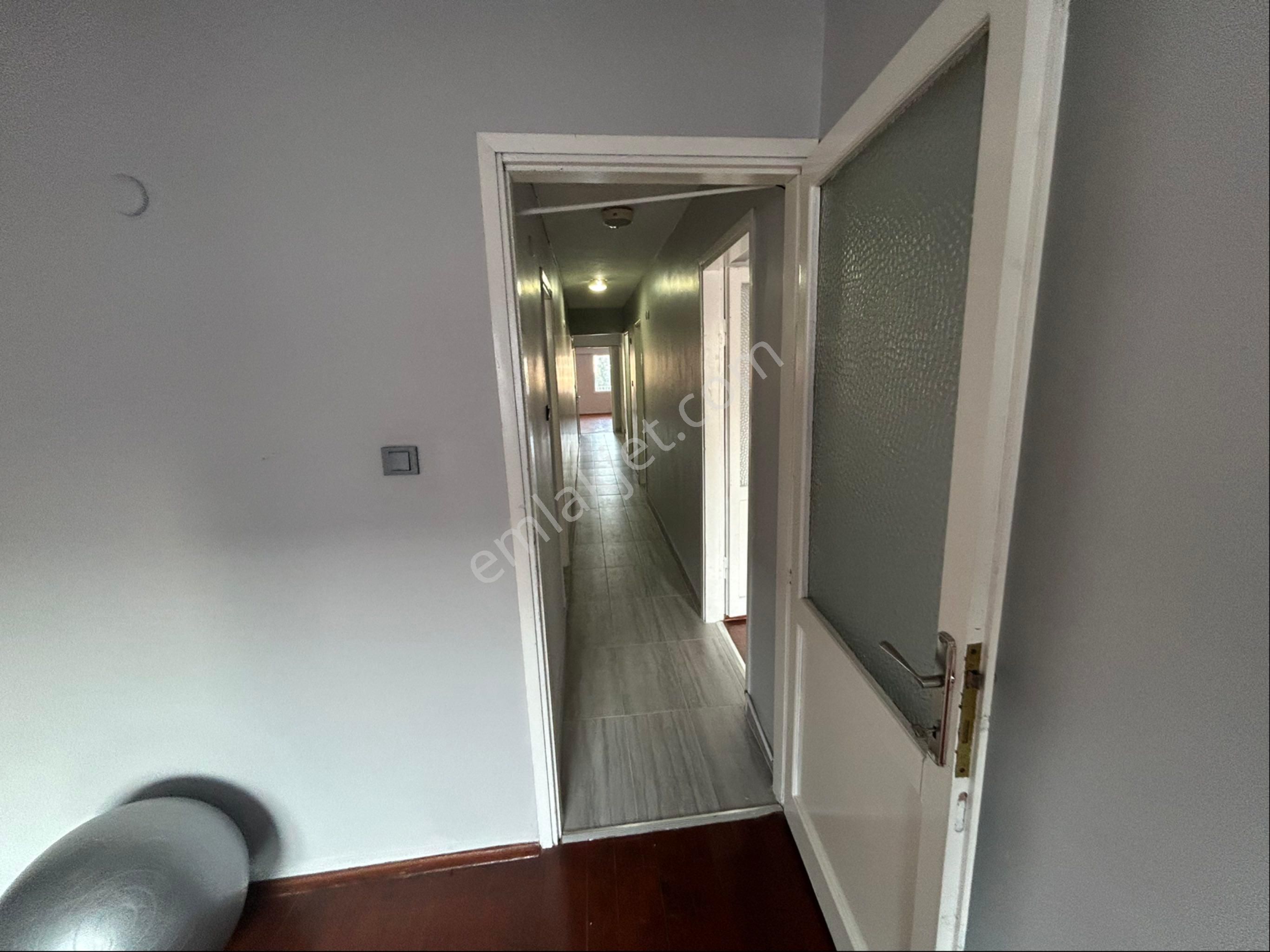 Kuşadası Atik Mahallesi’nde Deniz Manzaralı 3 + 1 Daire - Görsel 10