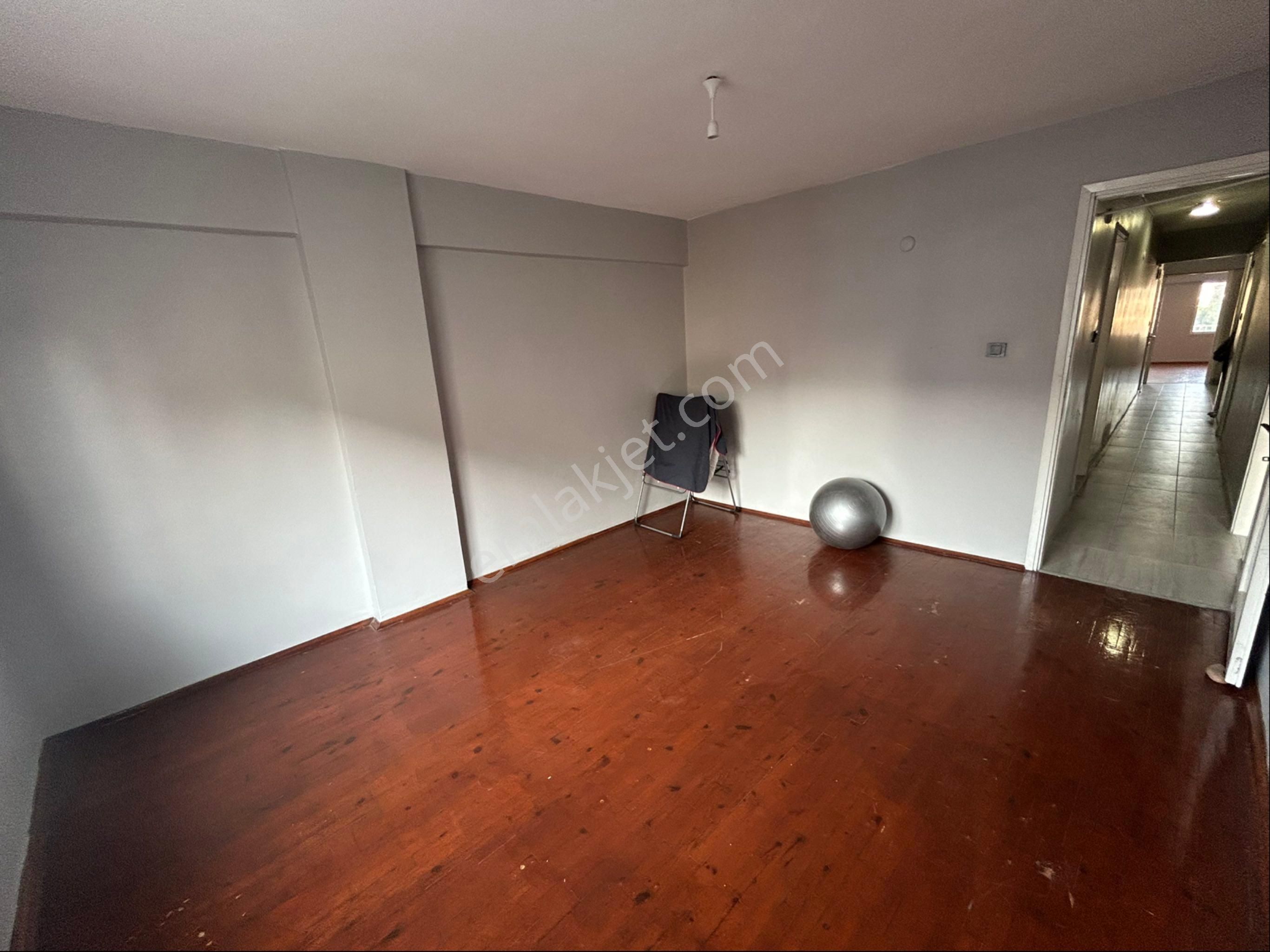 Kuşadası Atik Mahallesi’nde Deniz Manzaralı 3 + 1 Daire - Görsel 11