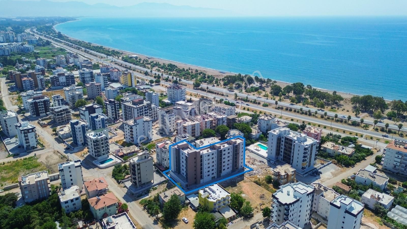 Ertuğrul'dan Deniz Manzaralı Havuzlu 1+1 Satılık Daire - Görsel 4